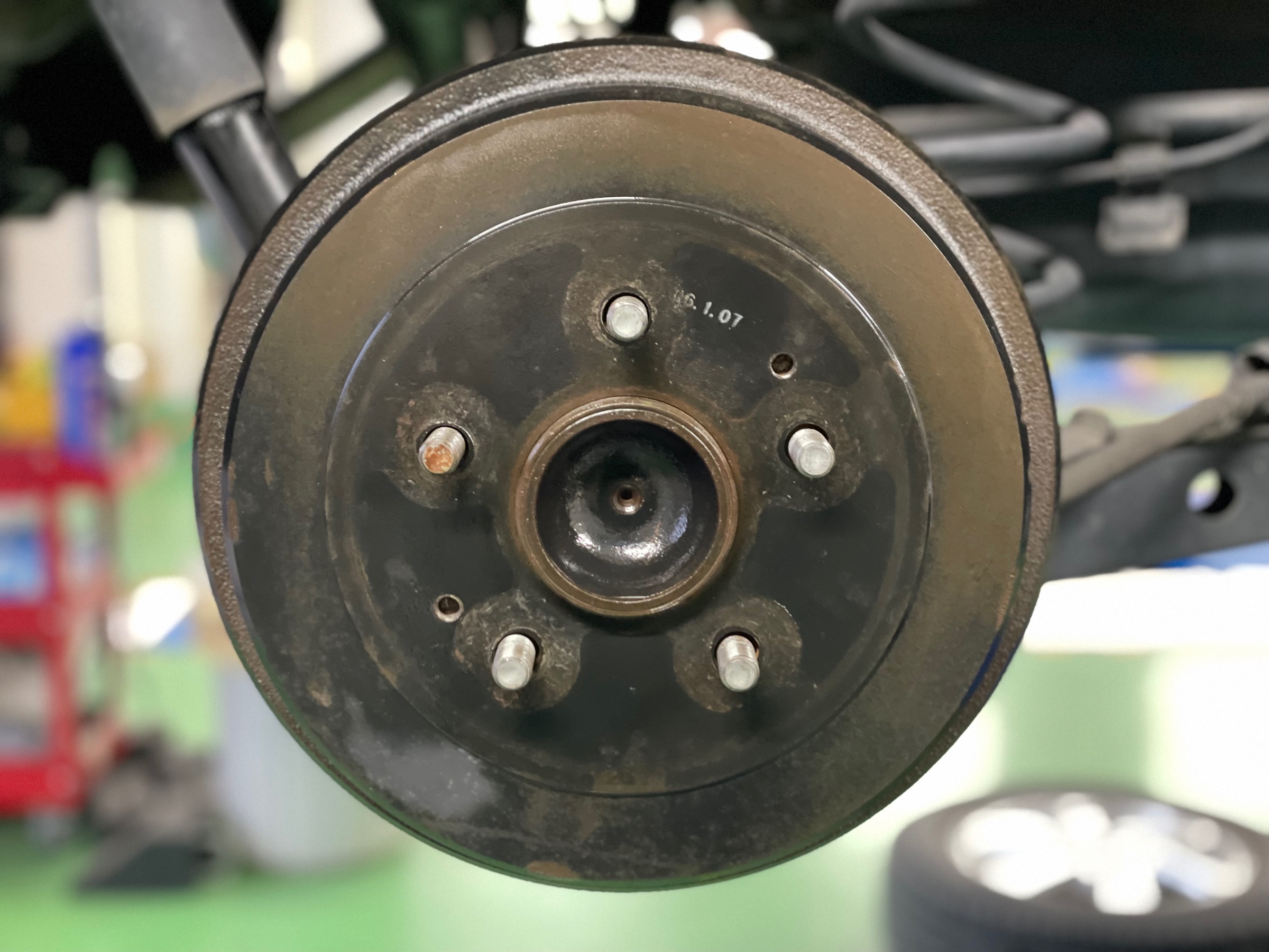 タイヤ館加古川 トヨタ ラッシュ J200E　防錆コーティング