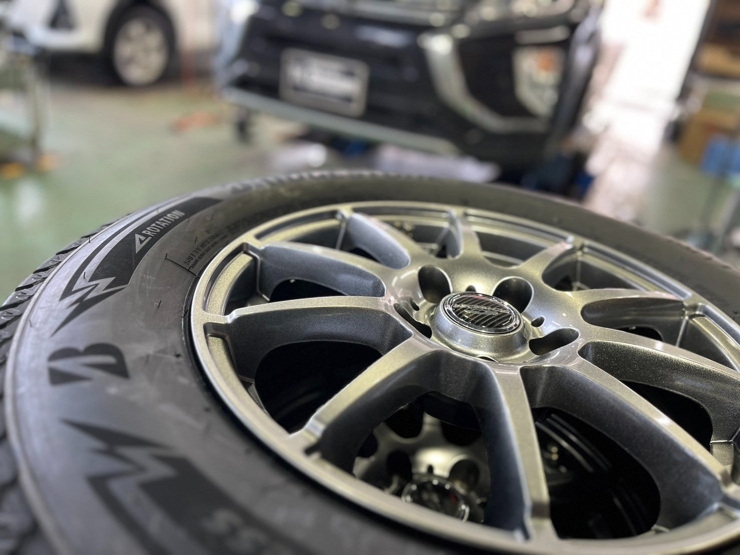タイヤ組み込み後