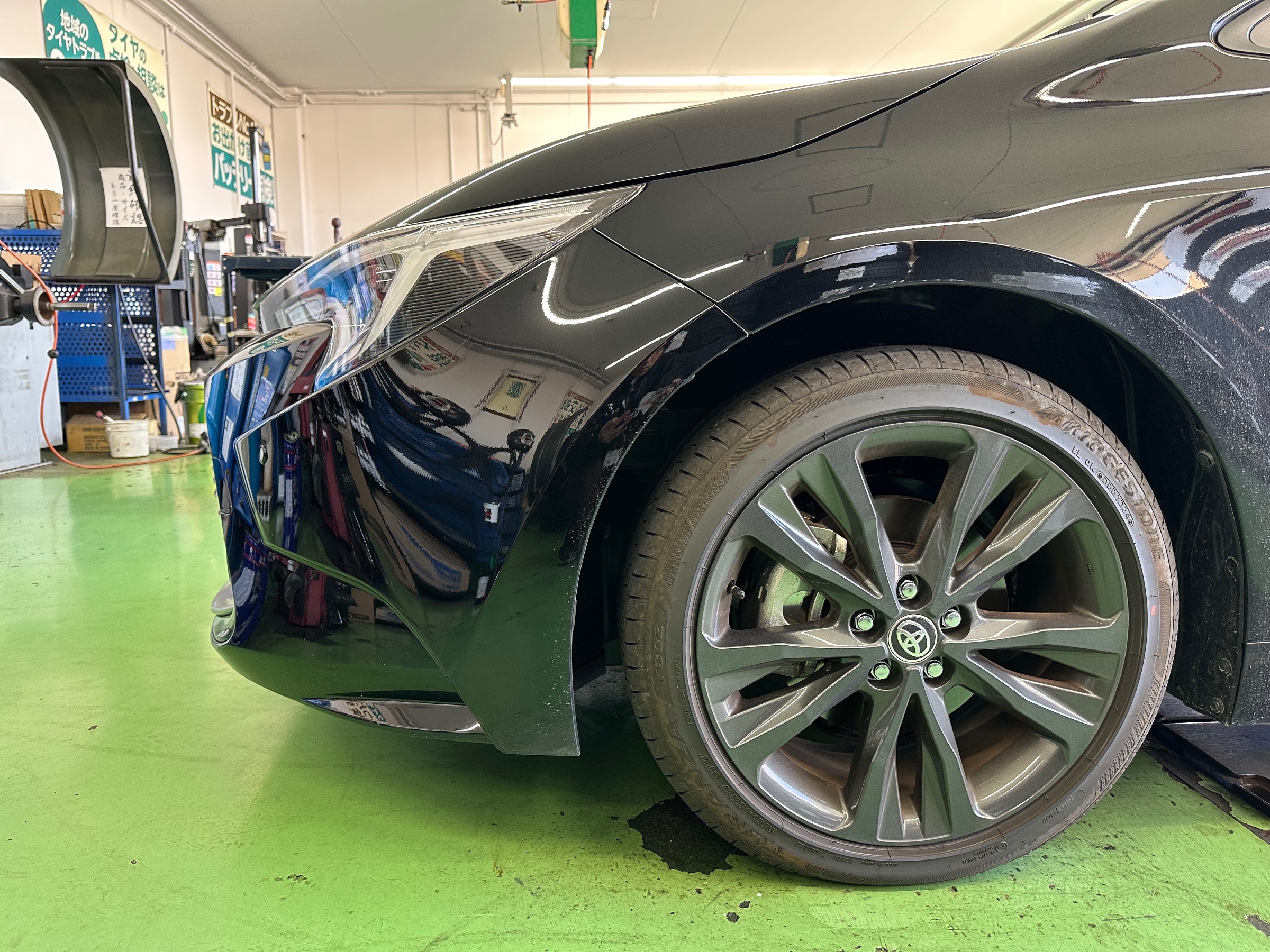 トヨタ・カローラツーリング・ZWE219】冬タイヤホイールセット | 店舗