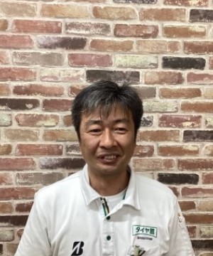中越 英彰