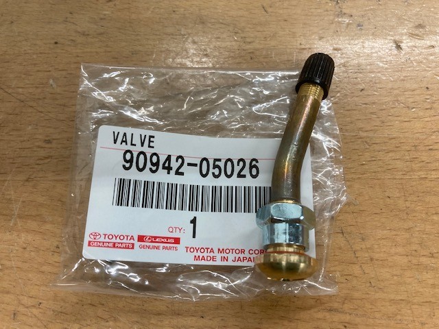 カムロード用 スチールホイール品番 | 店舗おススメ情報 | タイヤ館