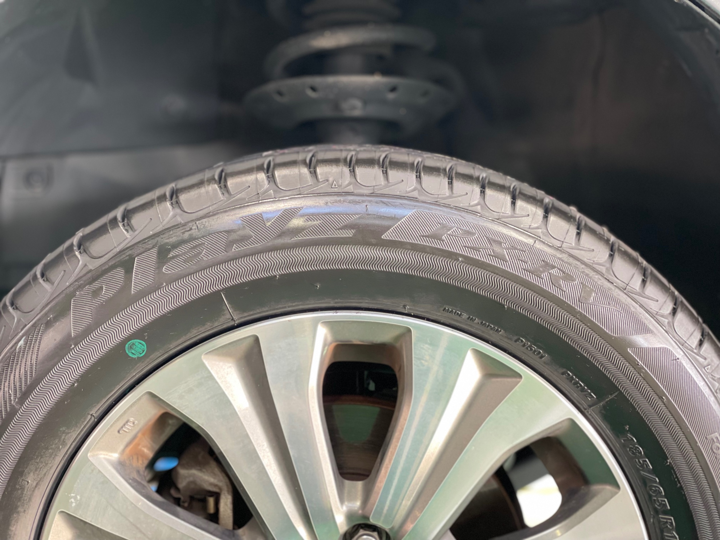 タイヤ館加古川 ホンダ フリード GP3　タイヤ交換