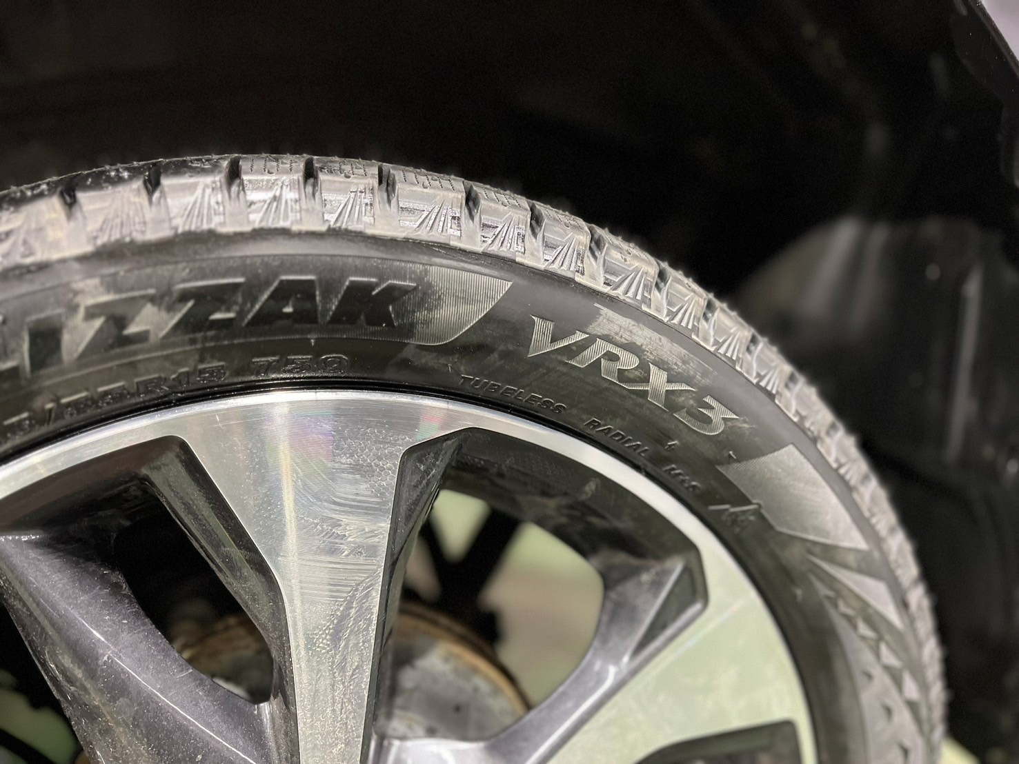 タイヤ取り付け後 ２枚目