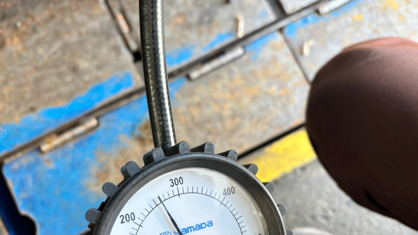 空気圧　エアチェック　点検　無料