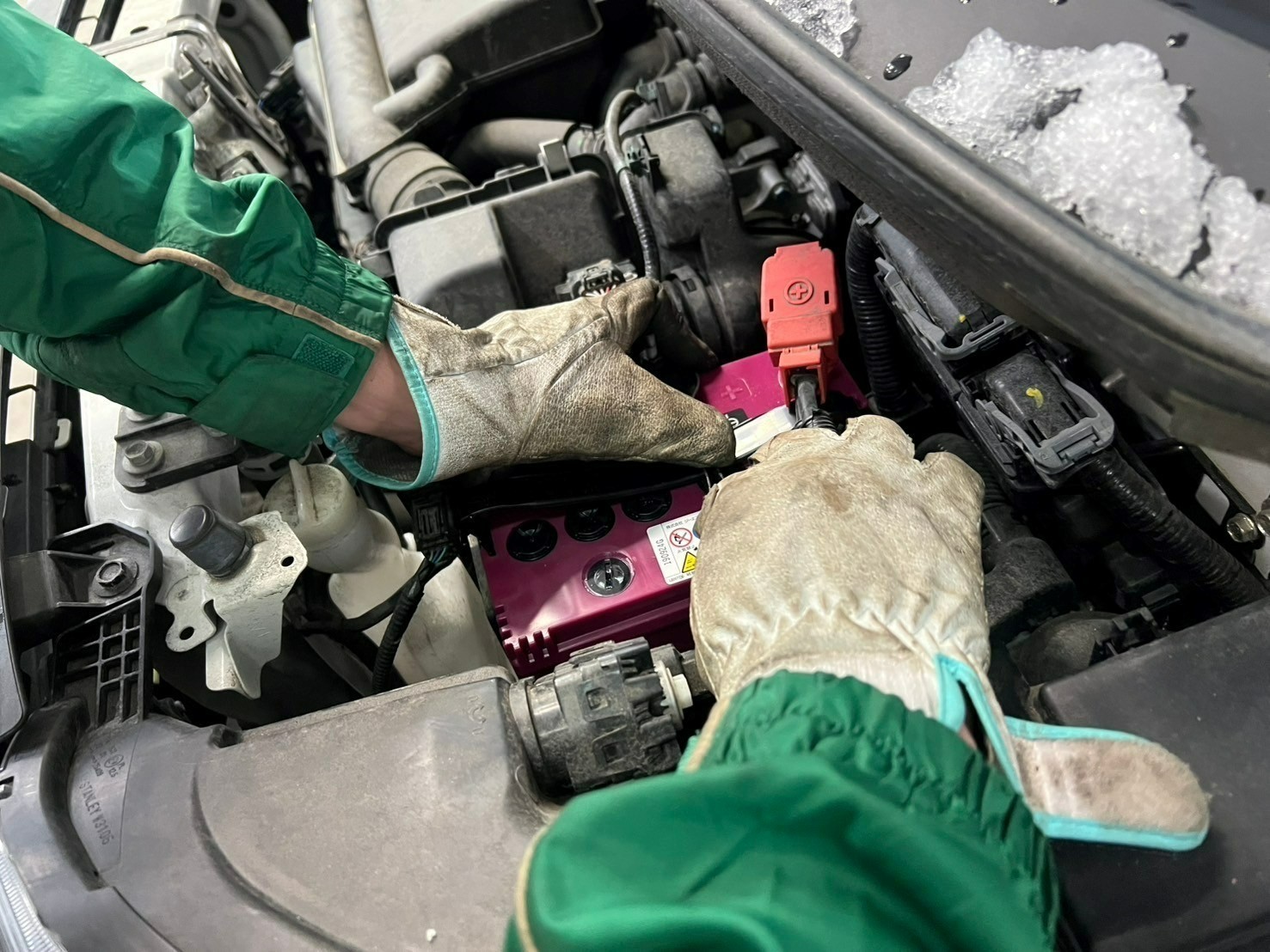 タイヤ館桑園　バッテリー交換