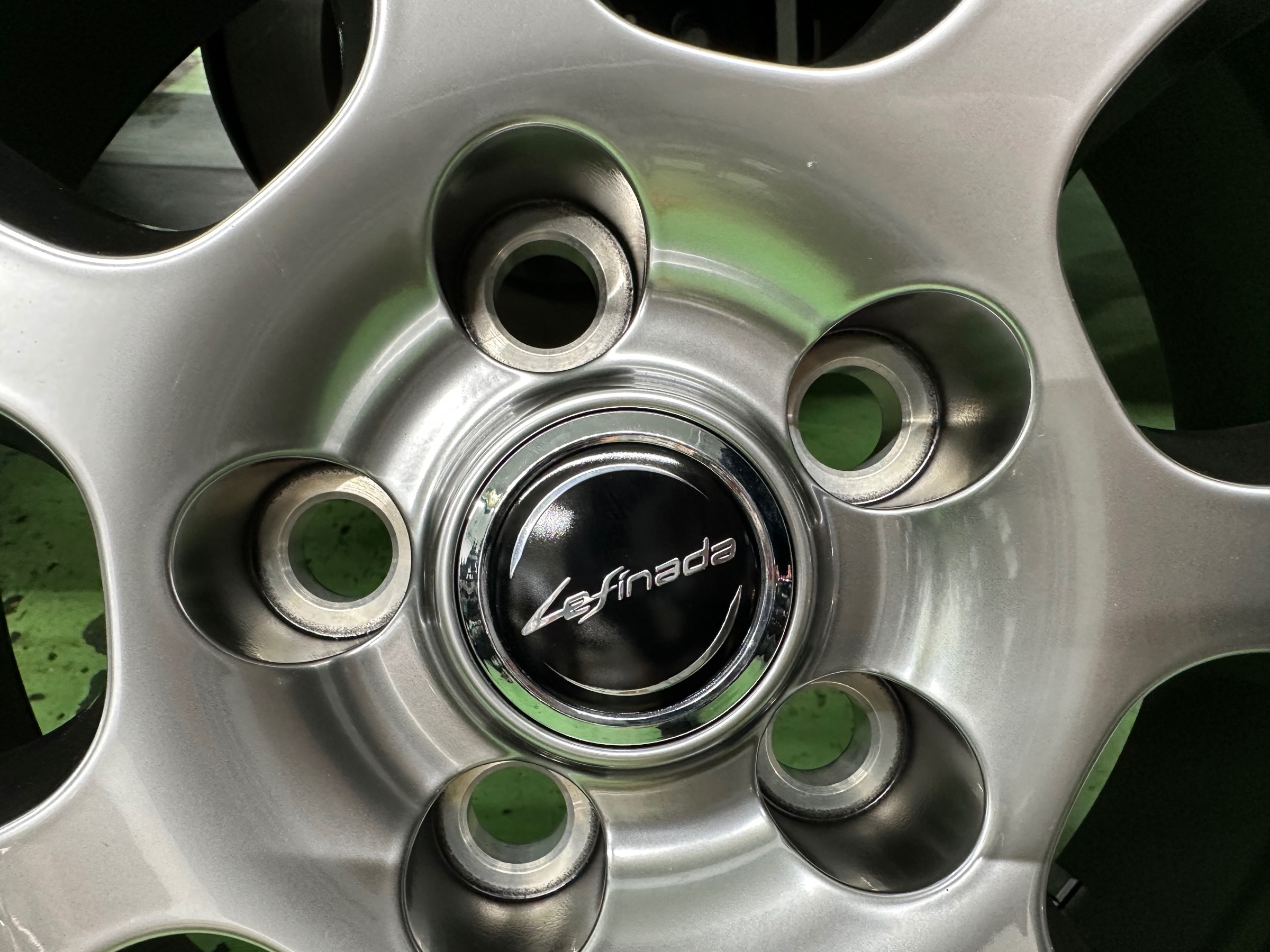 トヨタ　ヴェルファイア　タイヤ・ホイールセット　スタッドレスタイヤ トヨタ・ヴェルファイア・AAHH45】スタッドレスタイヤホイールセット