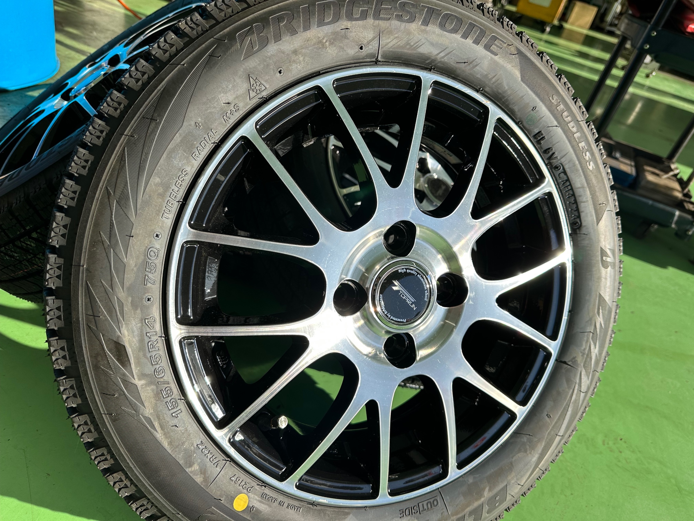 ホンダ・N-BOX・JF5】スタッドレスタイヤホイールセット | 店舗お