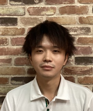 鈴 木