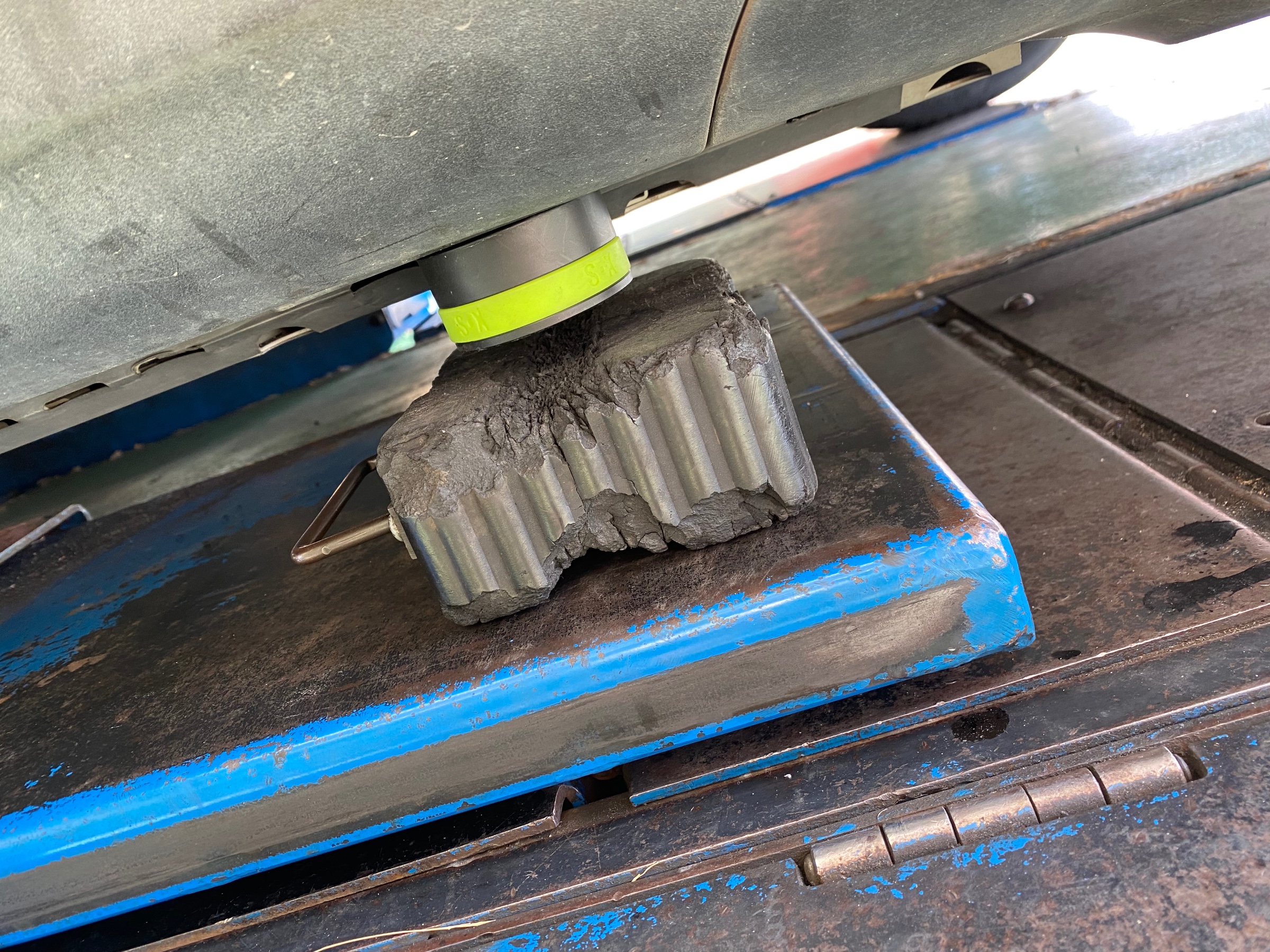 　　ブリヂストン　タイヤ館下松　タイヤ交換　アルミホイール　オイル交換　バッテリー交換　ワイパー交換　エアコンフィルター交換　アライメント調整　国産車　輸入車　下松市　周南市　徳山　柳井　熊毛　光　玖珂　周東　　