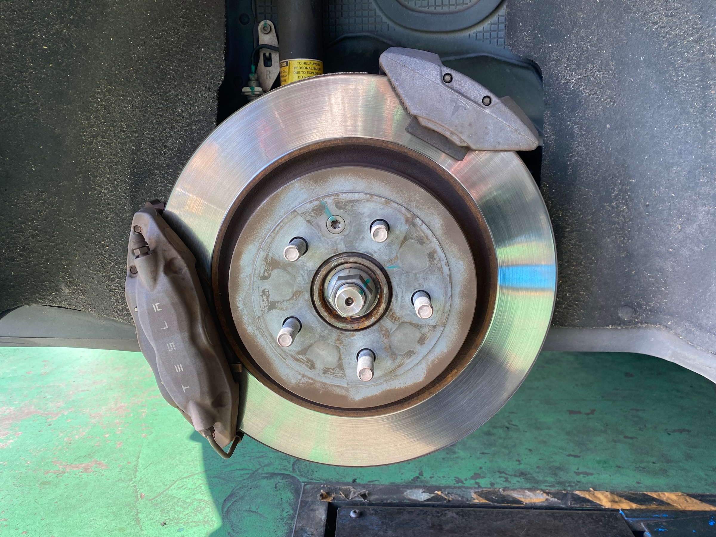 　　ブリヂストン　タイヤ館下松　タイヤ交換　アルミホイール　オイル交換　バッテリー交換　ワイパー交換　エアコンフィルター交換　アライメント調整　国産車　輸入車　下松市　周南市　徳山　柳井　熊毛　光　玖珂　周東　　