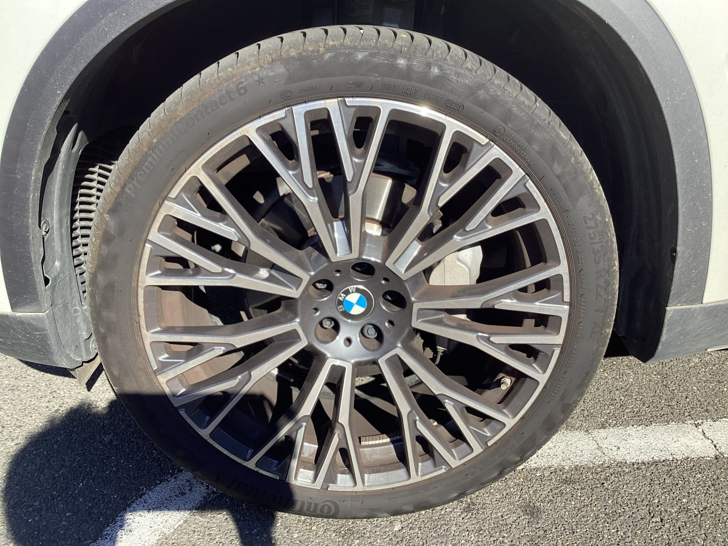 BMW X5 スタッドレスタイヤ取付 | 店舗おススメ情報 | タイヤ館 