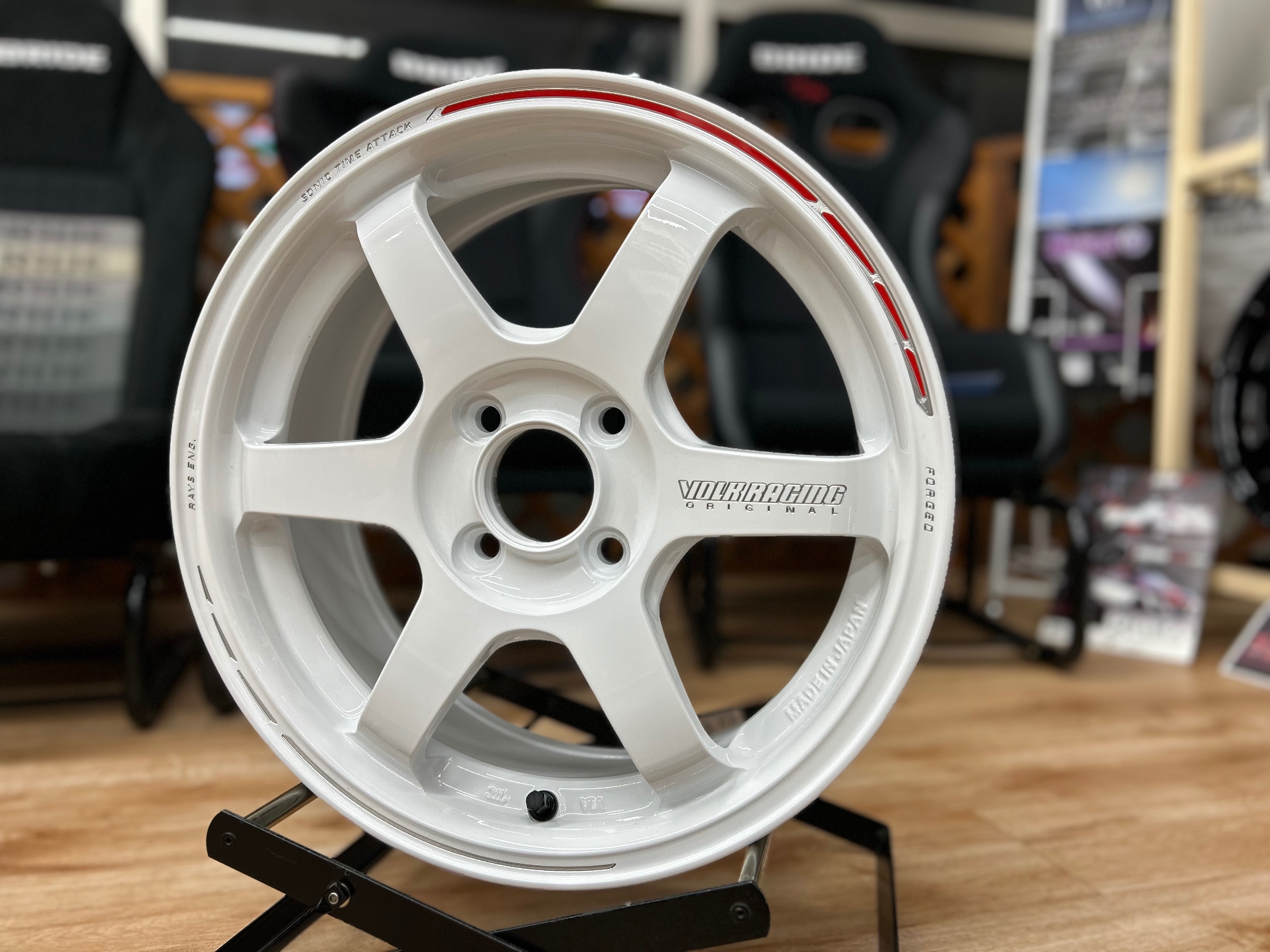 RAYS大量展示会 緊急開催！！ | 店舗おススメ情報 | タイヤ館 中山