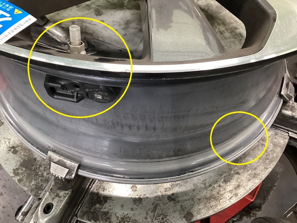 TPMS  空気圧センサー