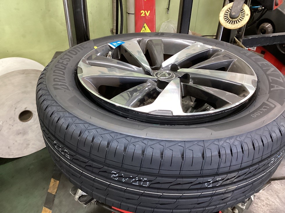 タイヤ購入　タイヤ交換　タイヤ予約