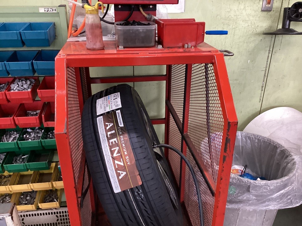 タイヤ購入　タイヤ交換　タイヤ予約