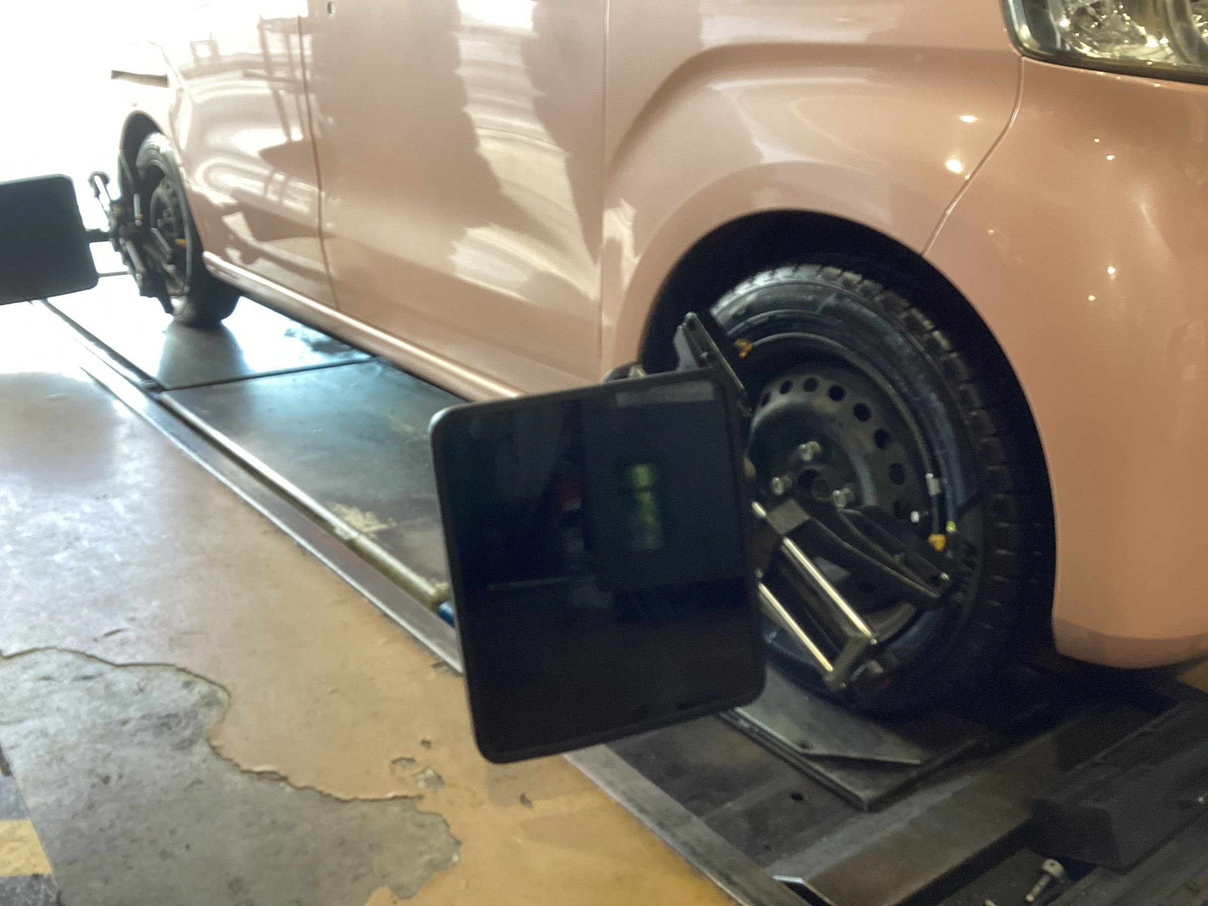 スタッフが撮影