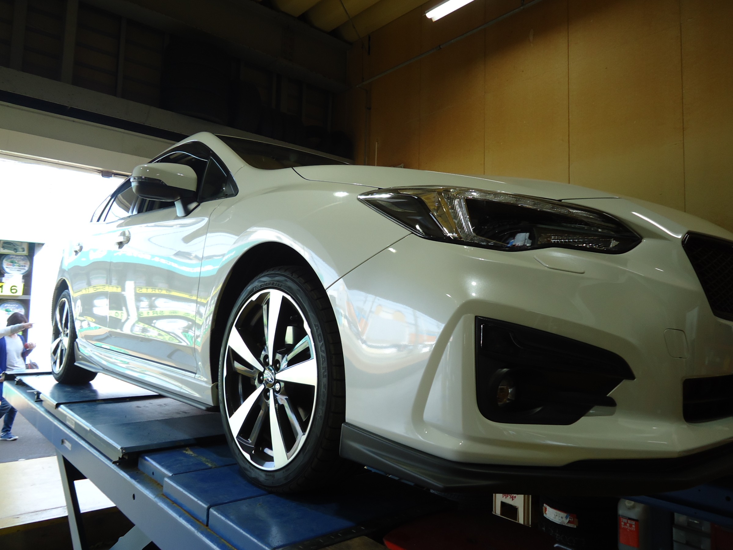 GANADOR 許可なく Vertex サークルテールマフラー トヨタ C-HR
