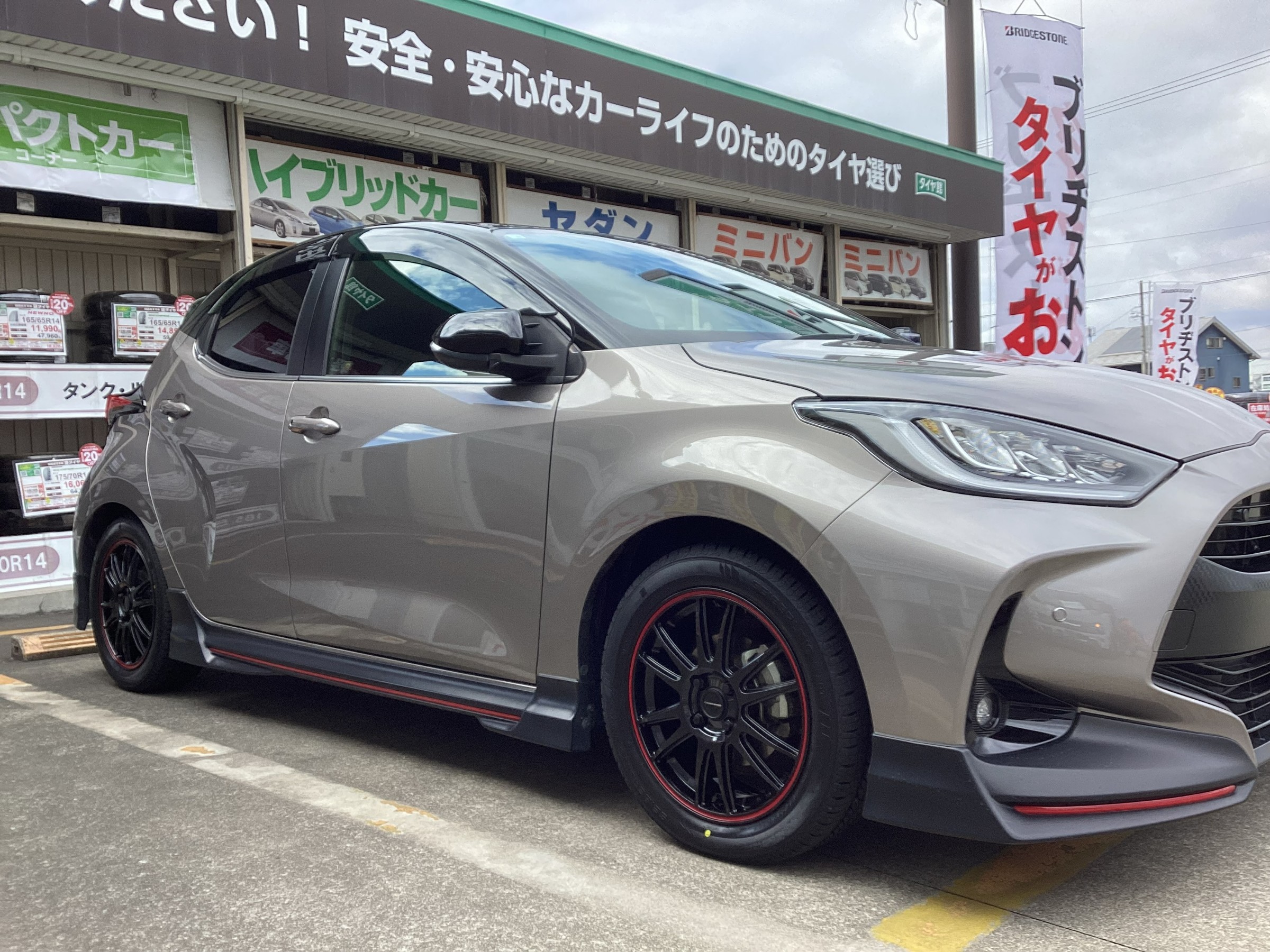 スタッフが撮影