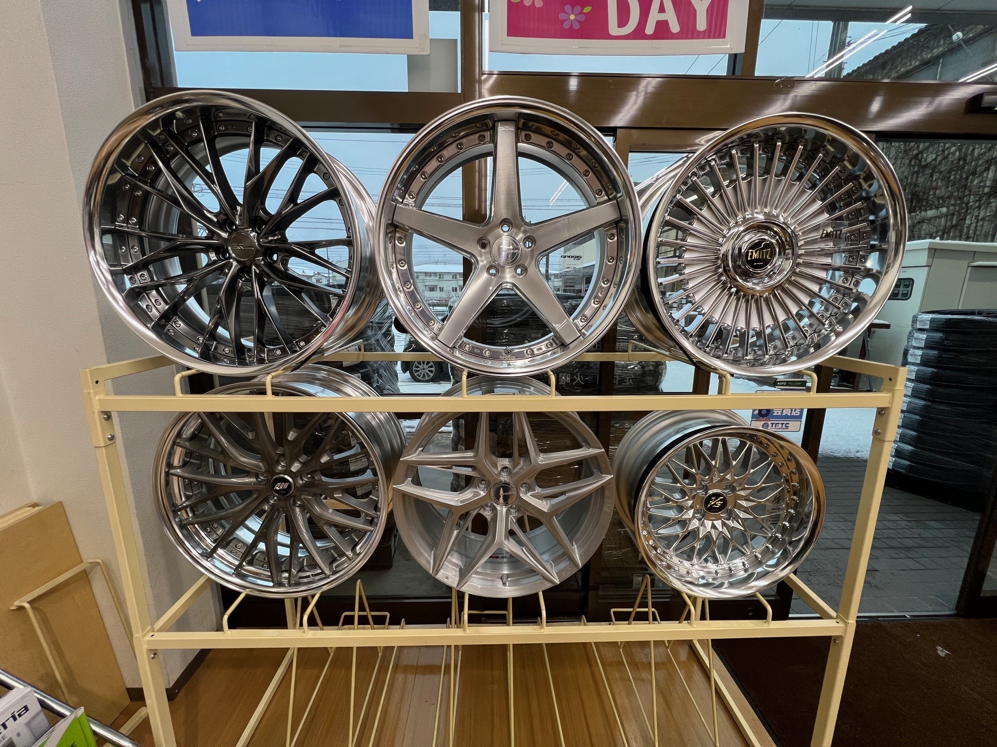 WORK最新モデルVS-KF#紹介します！ | 店舗おススメ情報 | タイヤ館