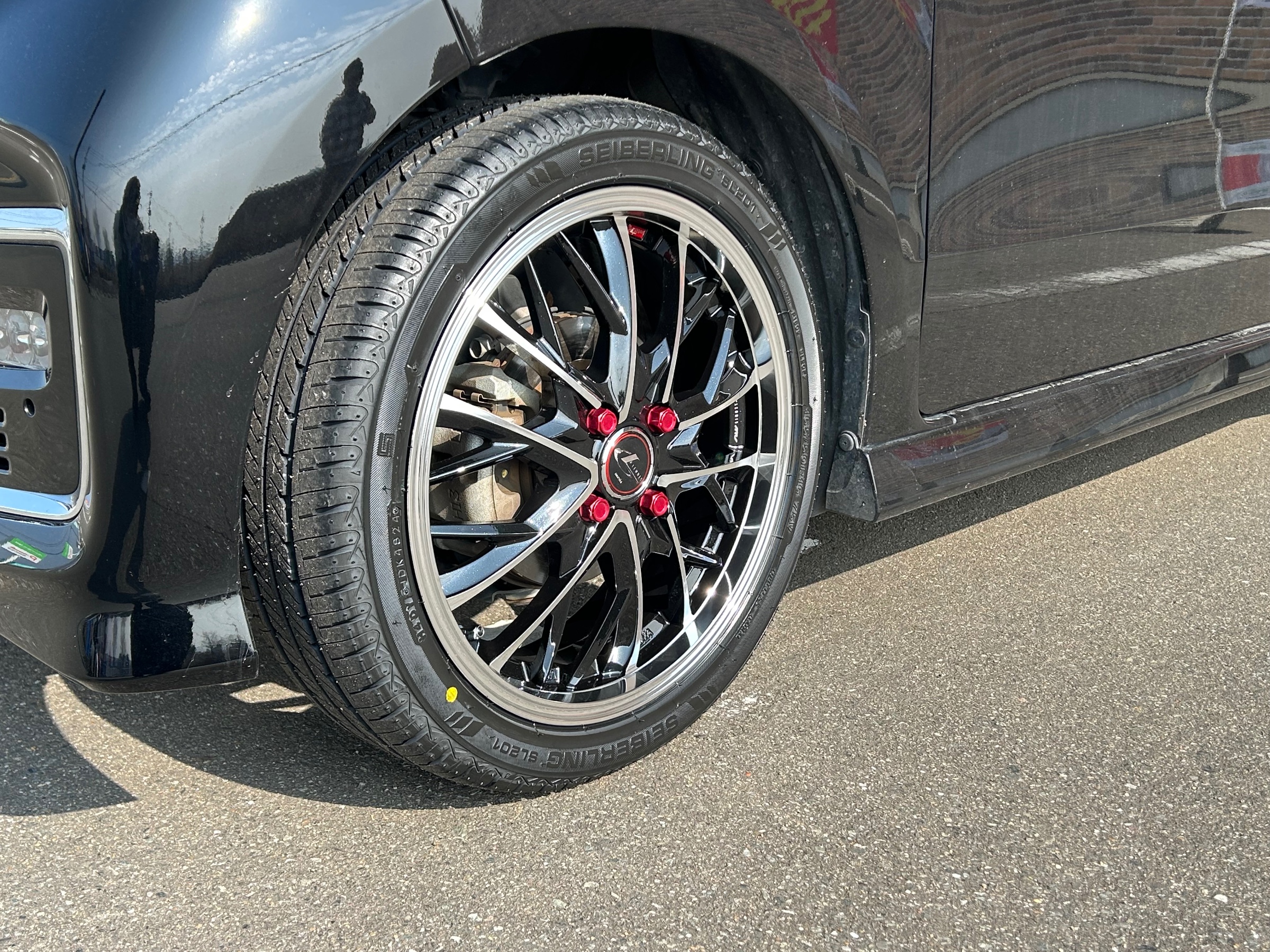 ホンダ N-BOXカスタム JF3 WEDS LEONIS MV 15→16インチアップ | 店舗