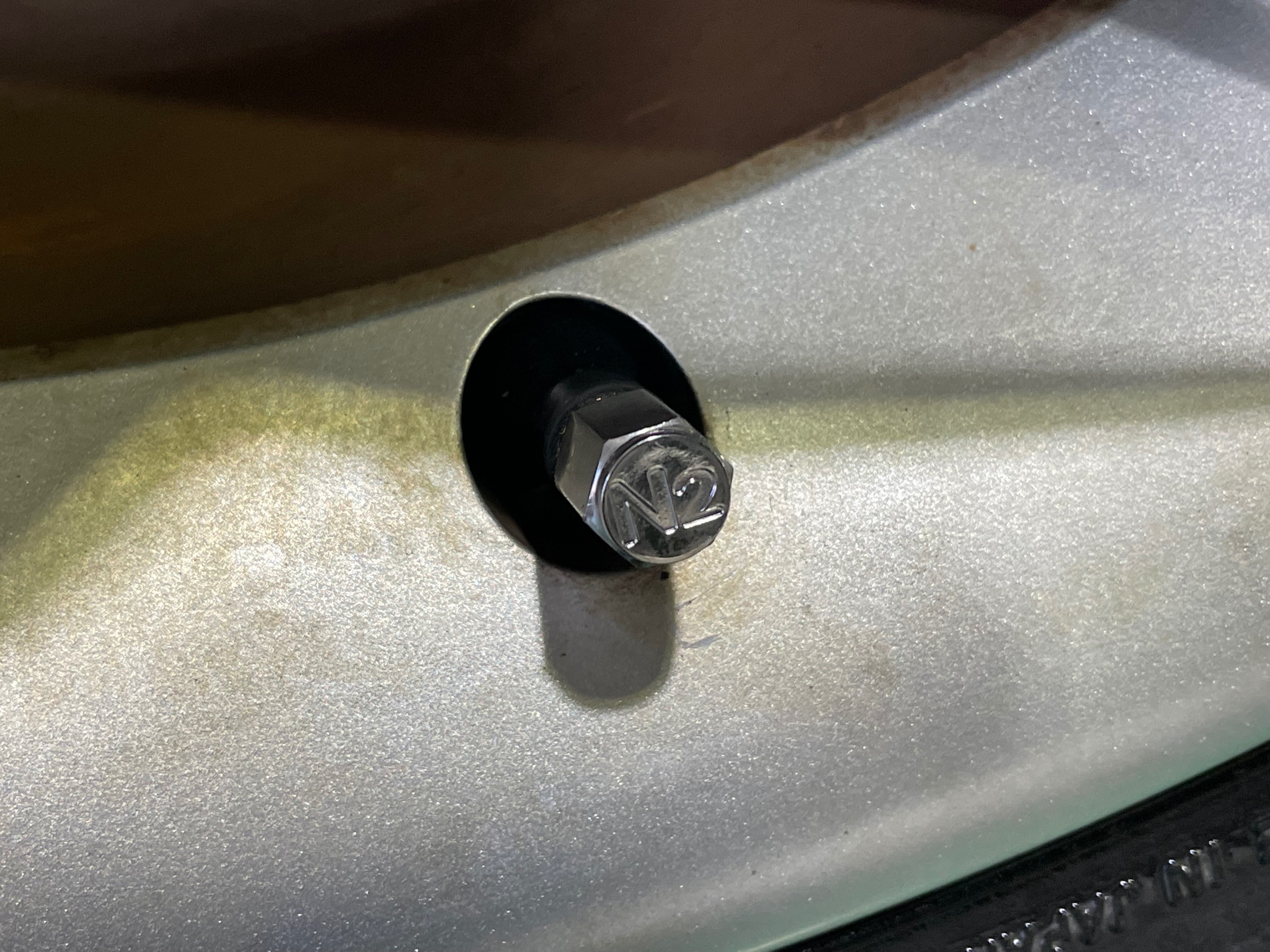 タイヤ館加古川　日産 ラフェスタ CWFFWN41G　タイヤ交換　窒素ガス充填　チッソガス充填