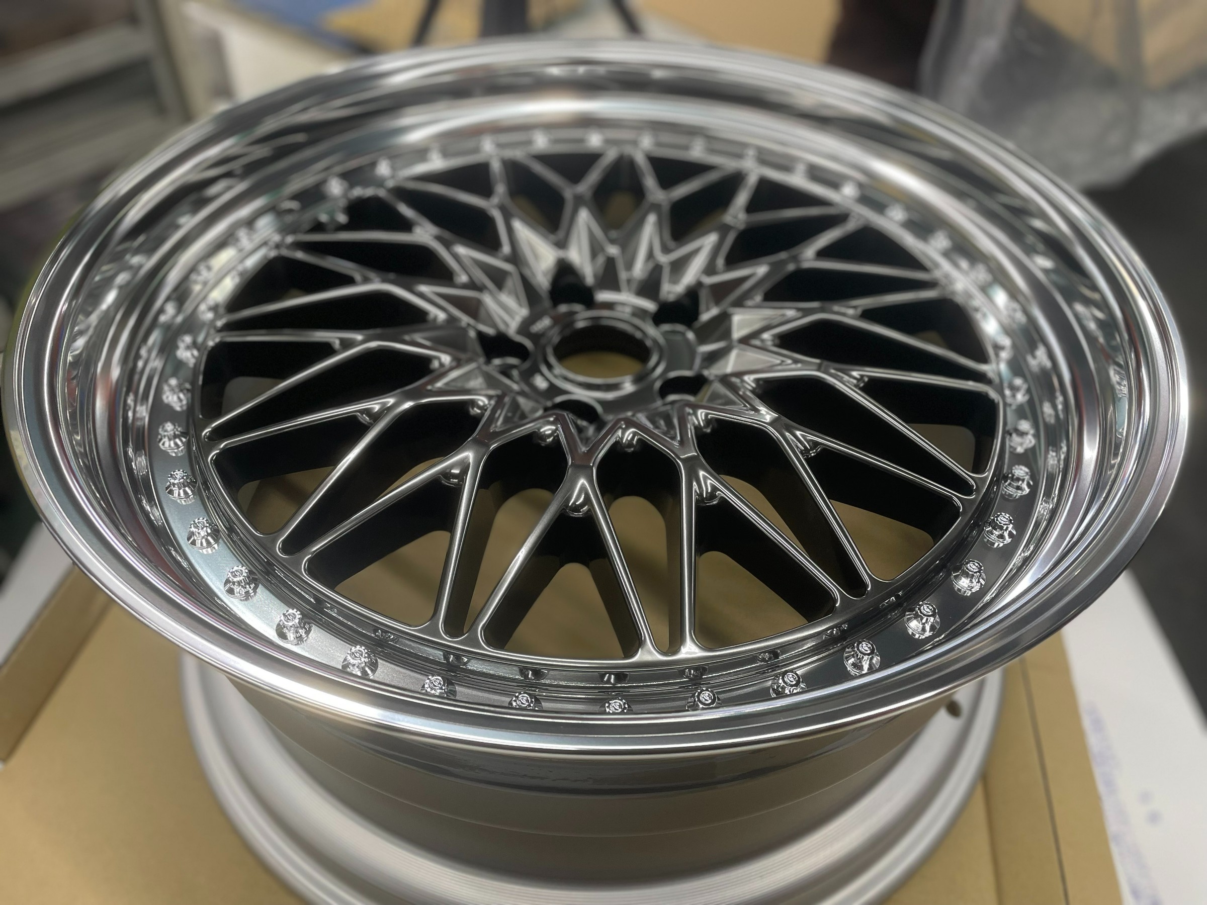 ワーク VS XV】21インチ 3ピース 鍛造 札幌市中央区 | 店舗おススメ