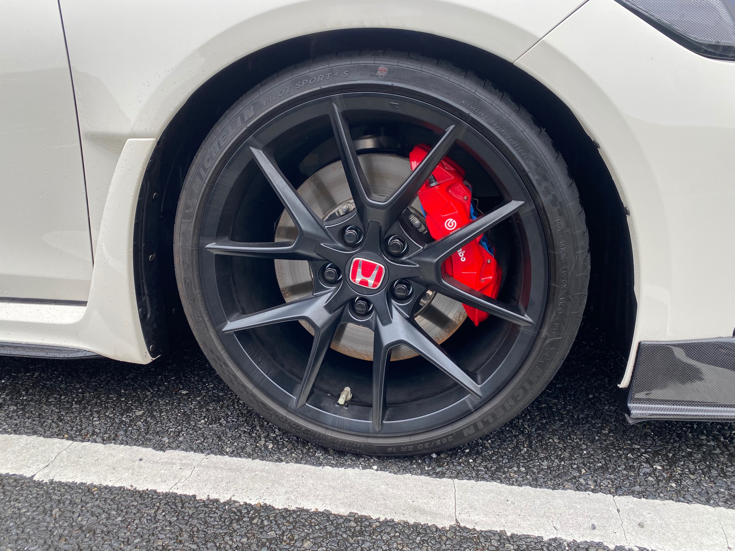 　　ブリヂストン　タイヤ館下松　タイヤ交換　アルミホイール　オイル交換　バッテリー交換　ワイパー交換　エアコンフィルター交換　アライメント調整　国産車　輸入車　下松市　周南市　徳山　柳井　熊毛　光　玖珂　周東　　