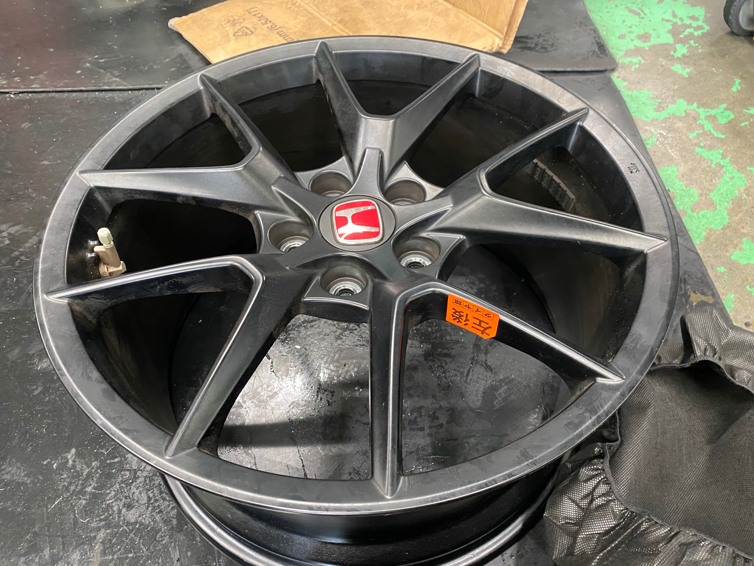 　　ブリヂストン　タイヤ館下松　タイヤ交換　アルミホイール　オイル交換　バッテリー交換　ワイパー交換　エアコンフィルター交換　アライメント調整　国産車　輸入車　下松市　周南市　徳山　柳井　熊毛　光　玖珂　周東　　