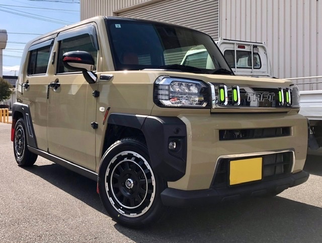 マフラー交換も当店にお任せ！ダイハツ タフト(LA900S)に「柿本 GTbox