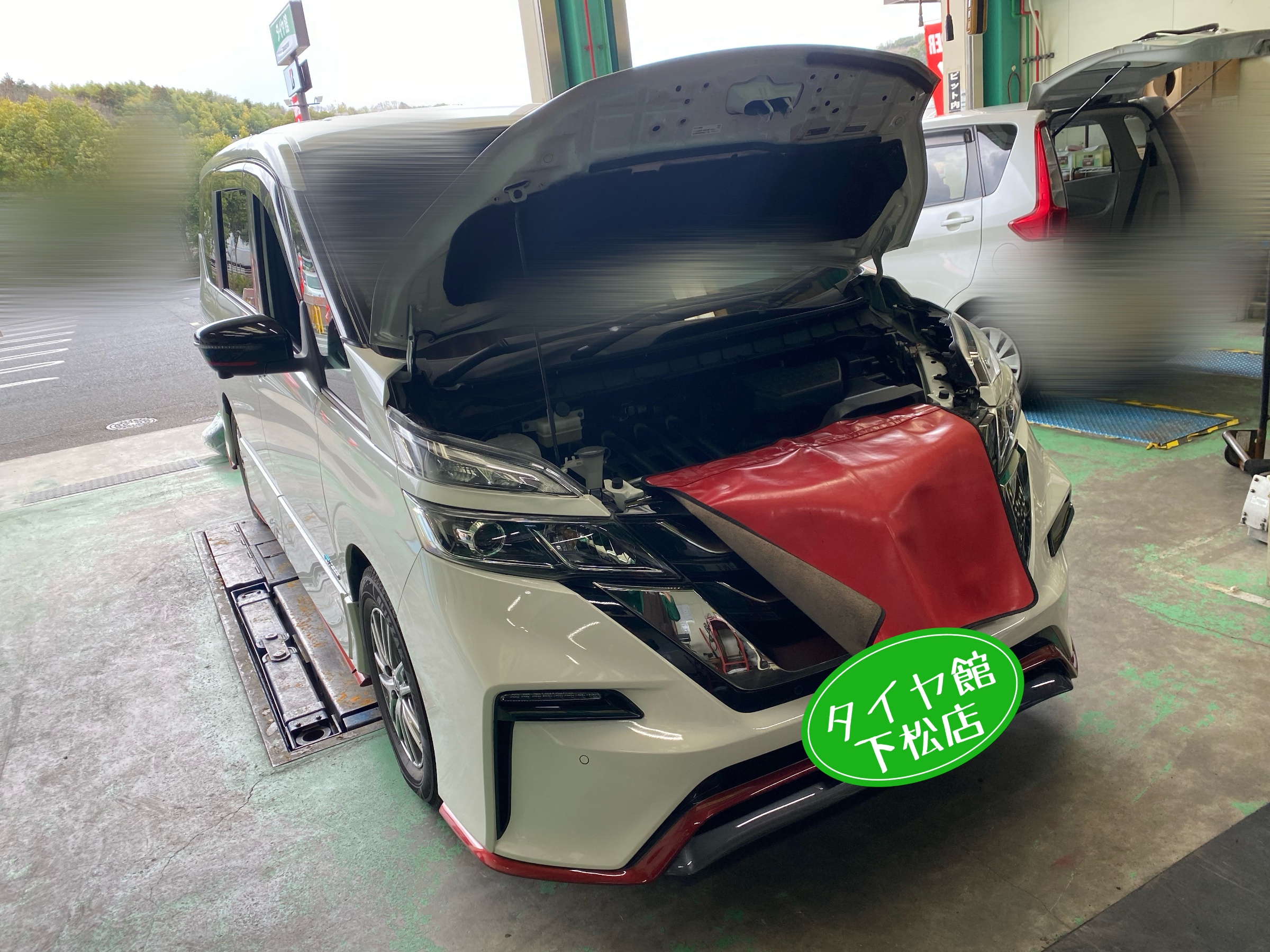 　　ブリヂストン　タイヤ館下松　タイヤ交換　アルミホイール　オイル交換　バッテリー交換　ワイパー交換　エアコンフィルター交換　アライメント調整　国産車　輸入車　下松市　周南市　徳山　柳井　熊毛　光　玖珂　周東　　