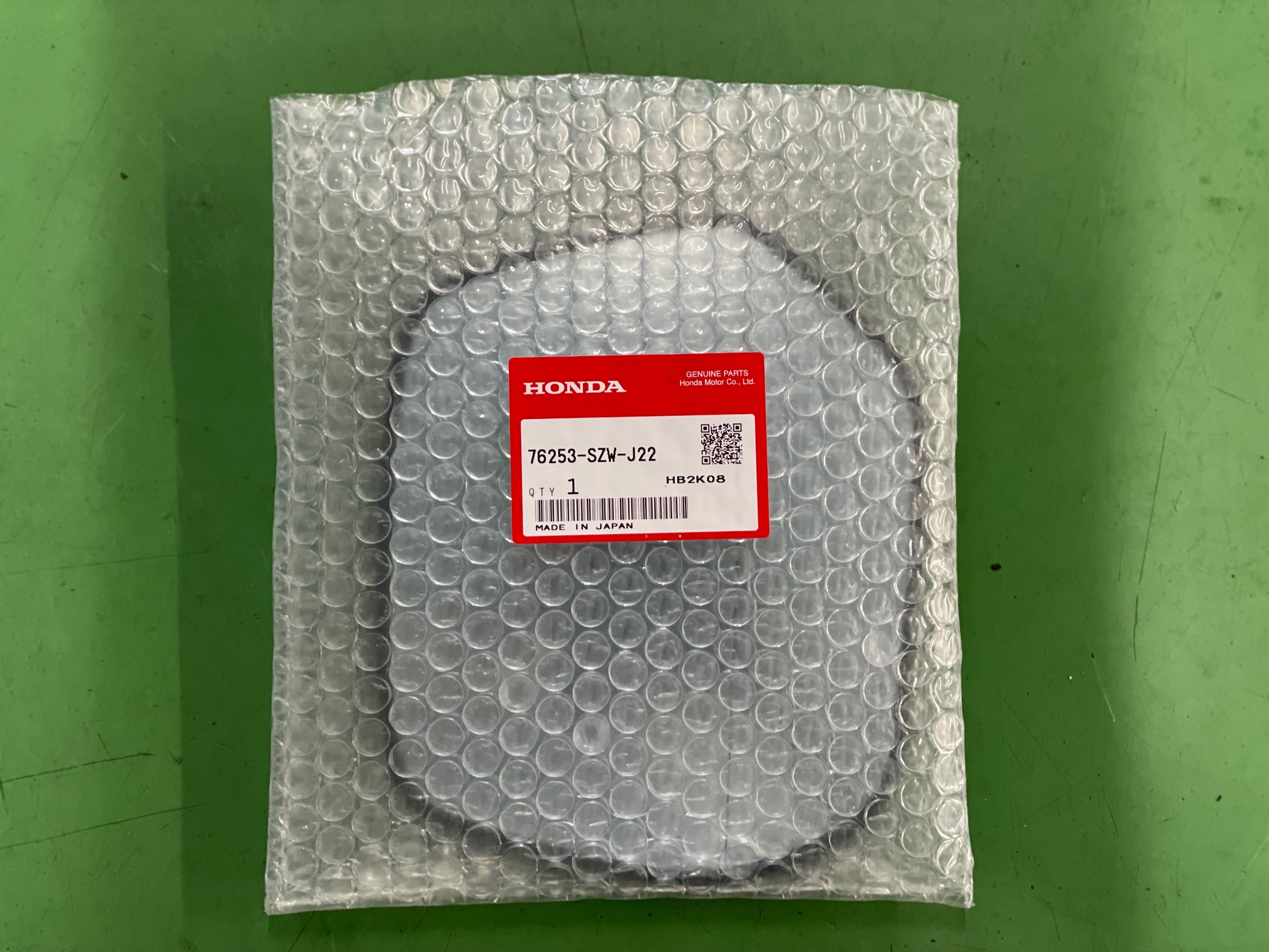 タイヤ館加古川 ホンダ ステップワゴン スパーダ RK5　ドアミラーレンズ交換