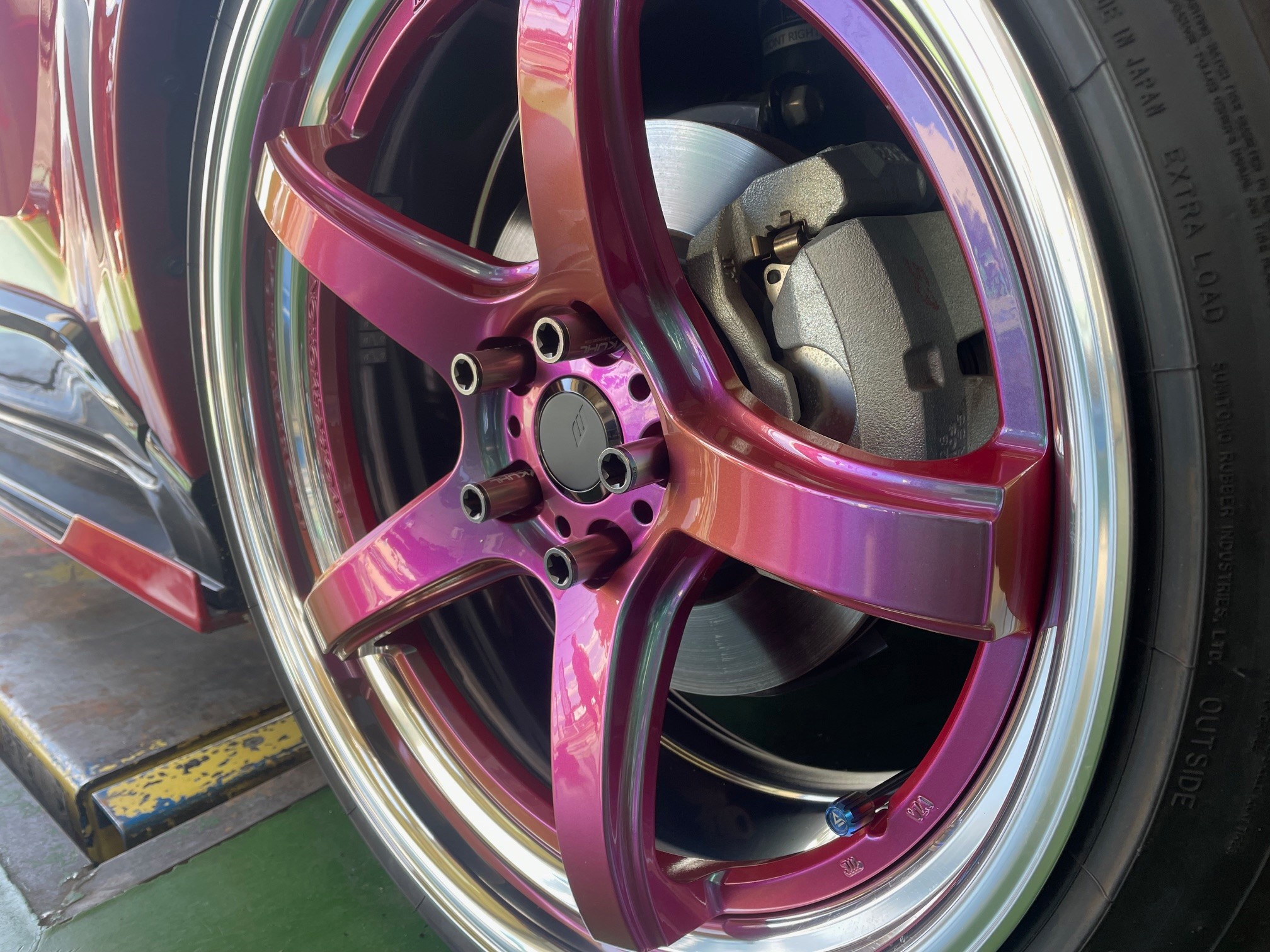 R*7様 workマイスターM13p アステリズムレッド 18インチ 2本のみ。 R*7様 workマイスターM13p アステリズムレッド 18インチ 2本のみ