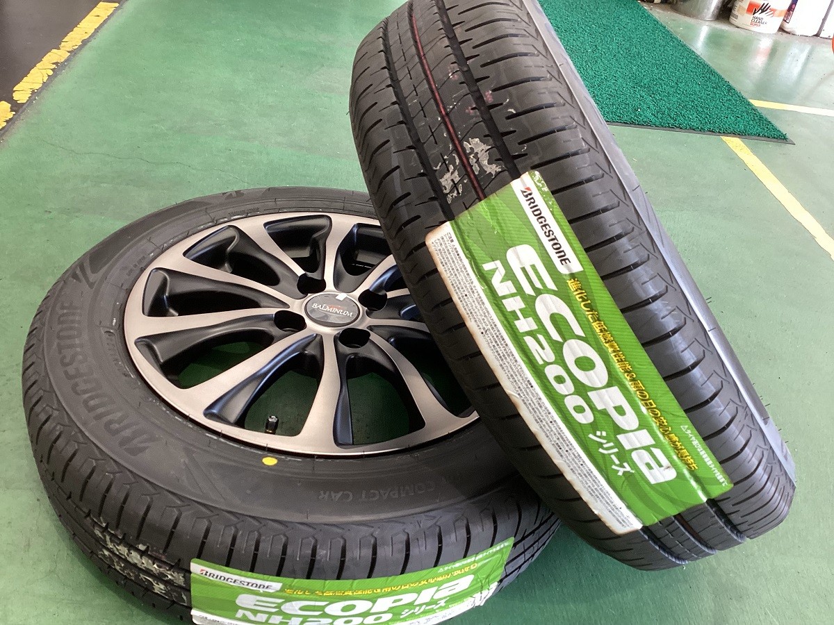 南アフリカ産本物ダイアモンドと スイス製ムーブメント使用のハイクオリティーモデル 南アフリカ産本物ダイアモンドと スイス製ムーブメント使用の