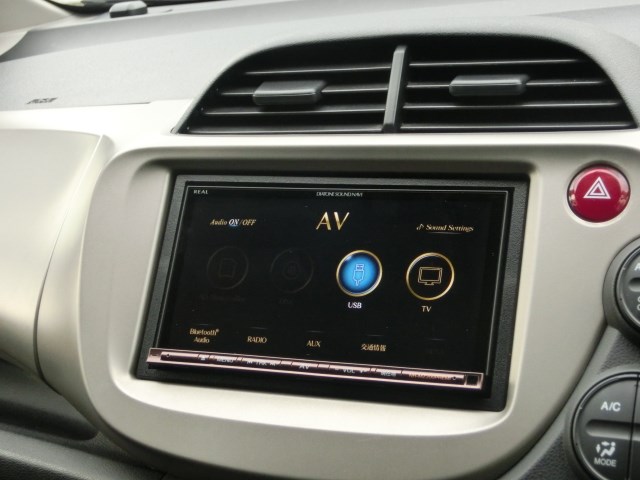 フィット ﾀﾞｲﾔﾄｰﾝ ｍｚ２００ｐｒｅｍｉ ホンダ フィットハイブリッド Av ナビ機器 カー用品取付 Av商品取付 サービス事例 タイヤ館 大河原 宮城県のタイヤ カー用品ショップ タイヤからはじまる トータルカーメンテナンス タイヤ館グループ