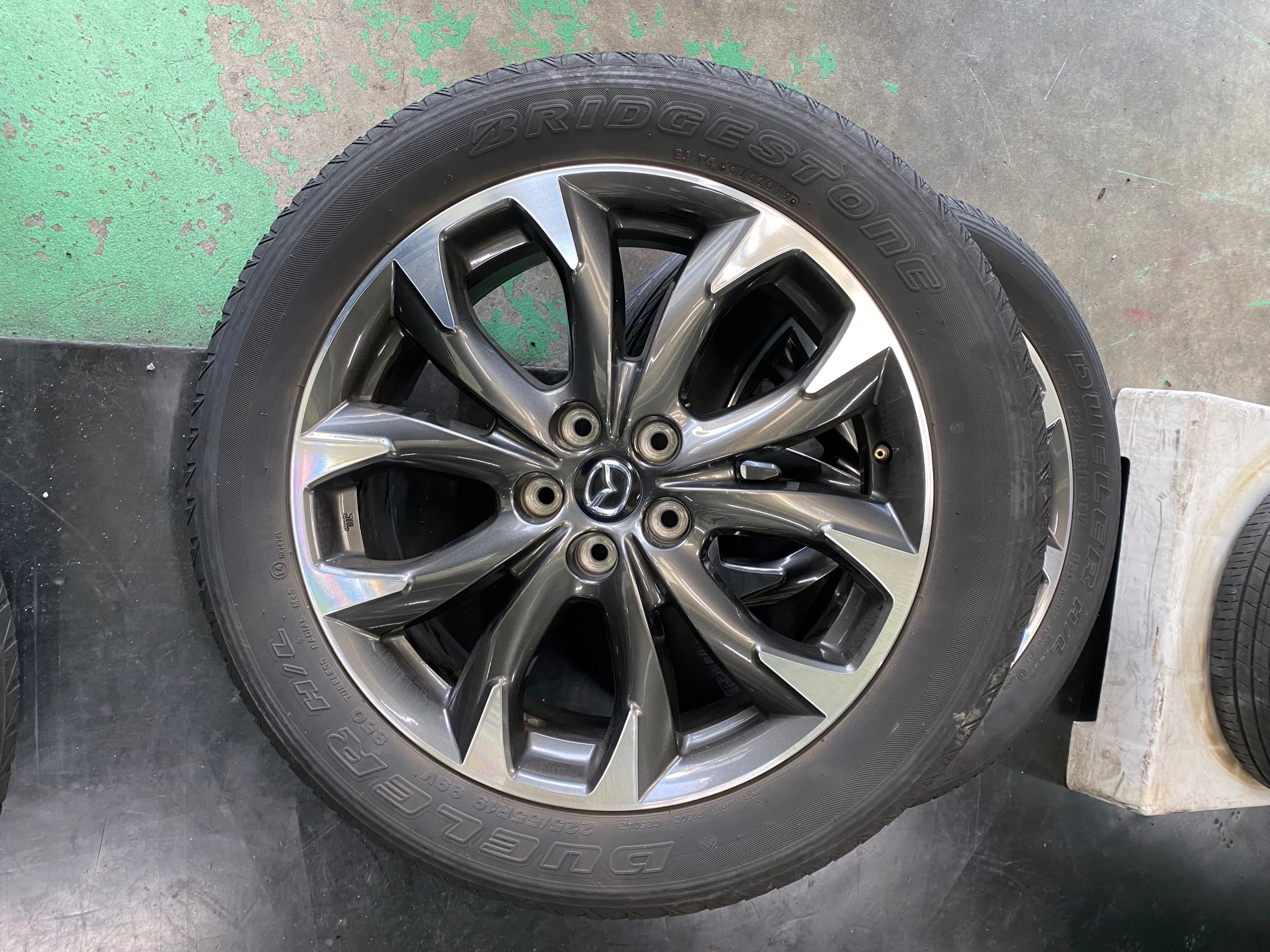 　　ブリヂストン　タイヤ館下松　タイヤ交換　アルミホイール　オイル交換　バッテリー交換　ワイパー交換　エアコンフィルター交換　アライメント調整　国産車　輸入車　下松市　周南市　徳山　柳井　熊毛　光　玖珂　周東　　