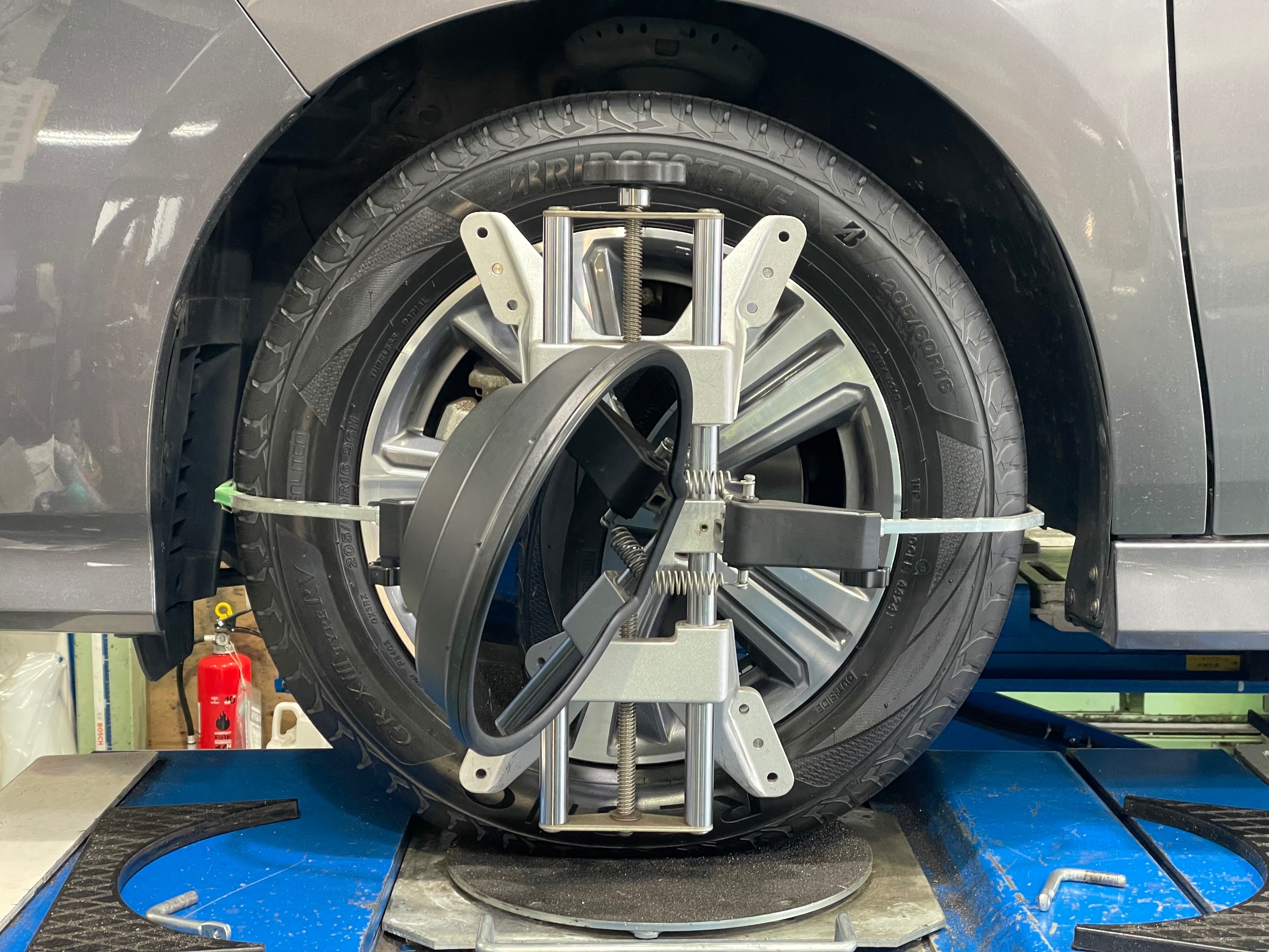 タイヤ館加古川 ホンダ ステップワゴン スパーダ RP5　アライメント調整