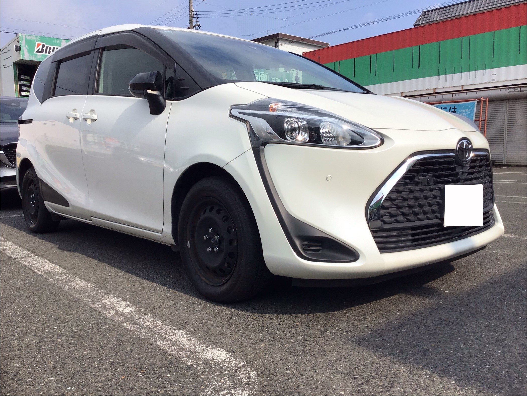 トヨタ・シエンタ】レグノGR-XⅡ まだまだ在庫ございますよ！値上がり