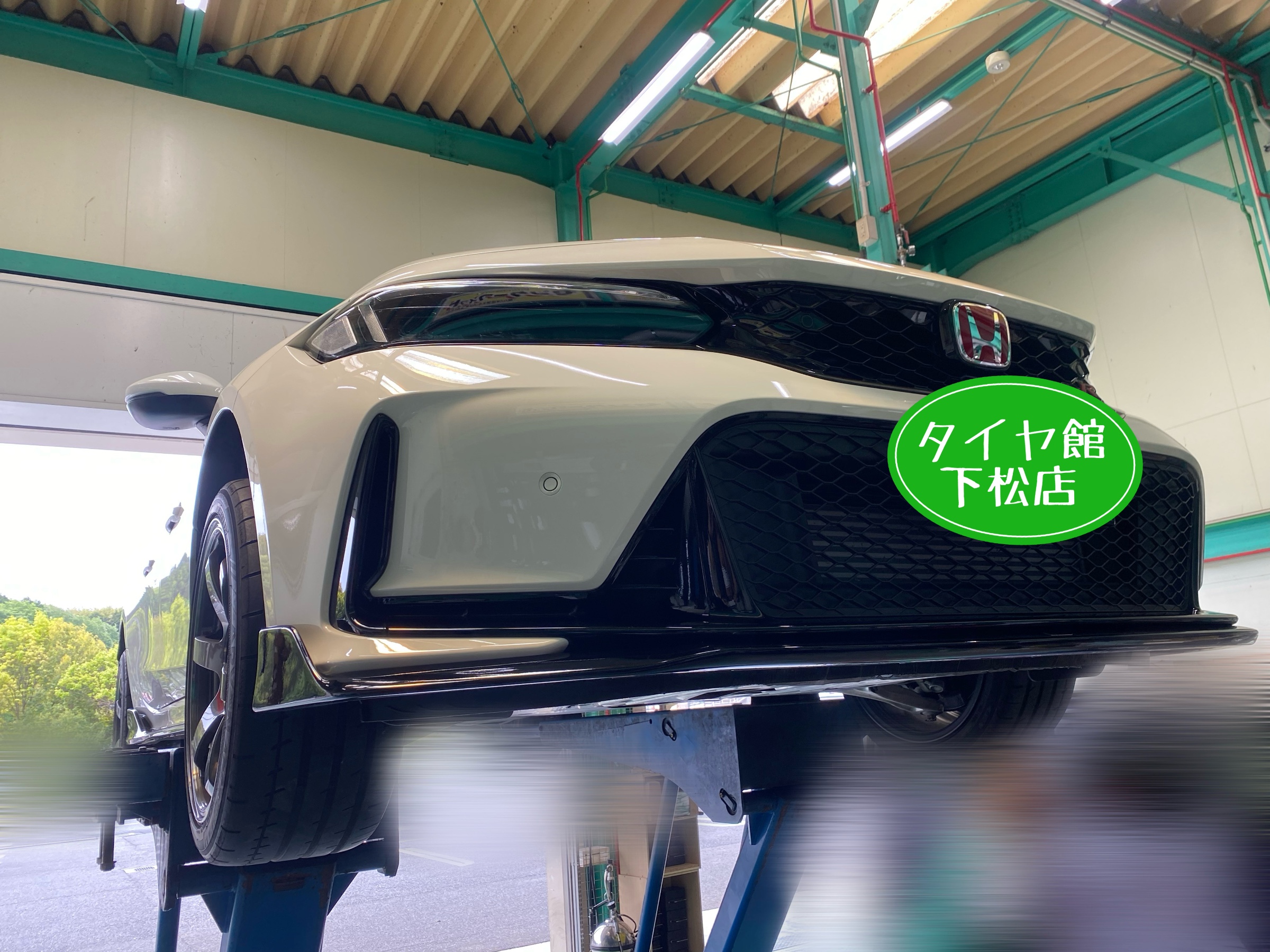 　　ブリヂストン　タイヤ館下松　タイヤ交換　アルミホイール　オイル交換　バッテリー交換　ワイパー交換　エアコンフィルター交換　アライメント調整　国産車　輸入車　下松市　周南市　徳山　柳井　熊毛　光　玖珂　周東　　