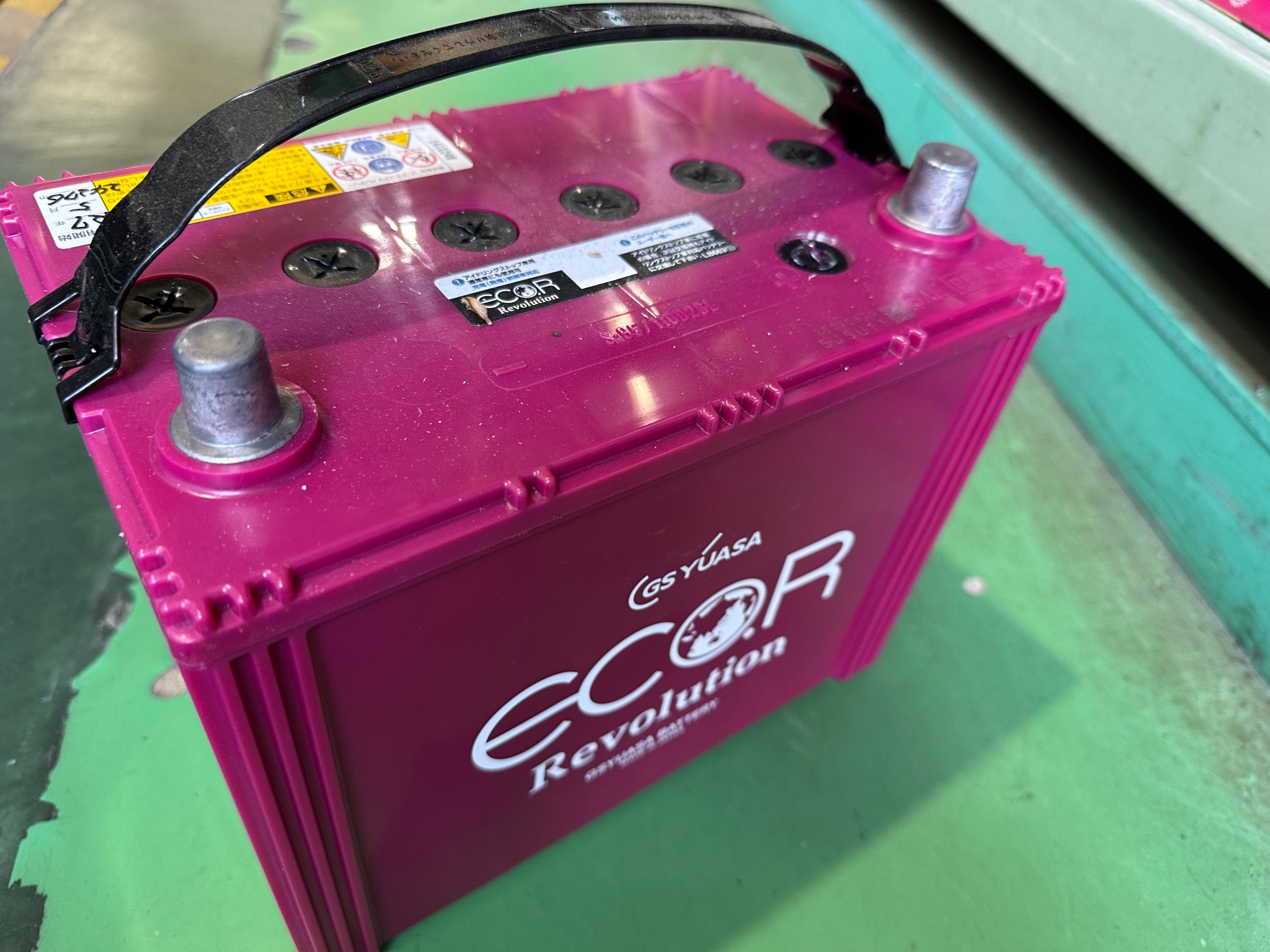 GS YUASA バッテリーエコアールレボリューションS-95 110D26L