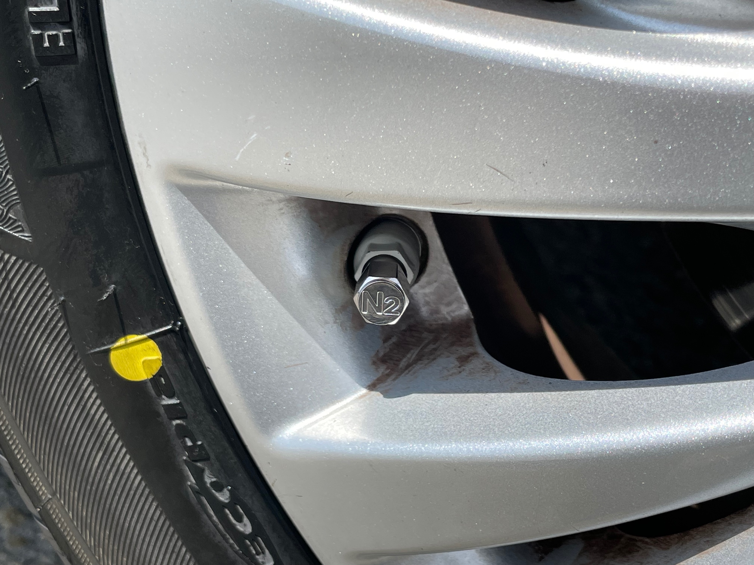 タイヤ館加古川 スズキ スペーシアカスタム MK42S　タイヤ交換