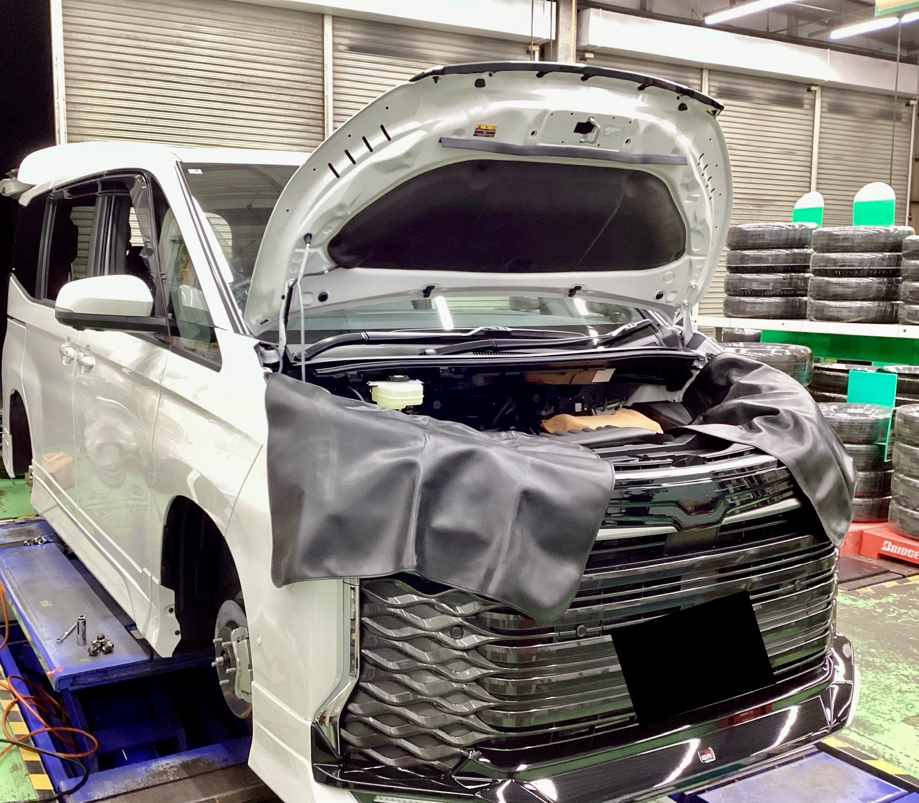 90系VOXYに車高調を取付け！【TEIN RX1】 | 店舗おススメ情報
