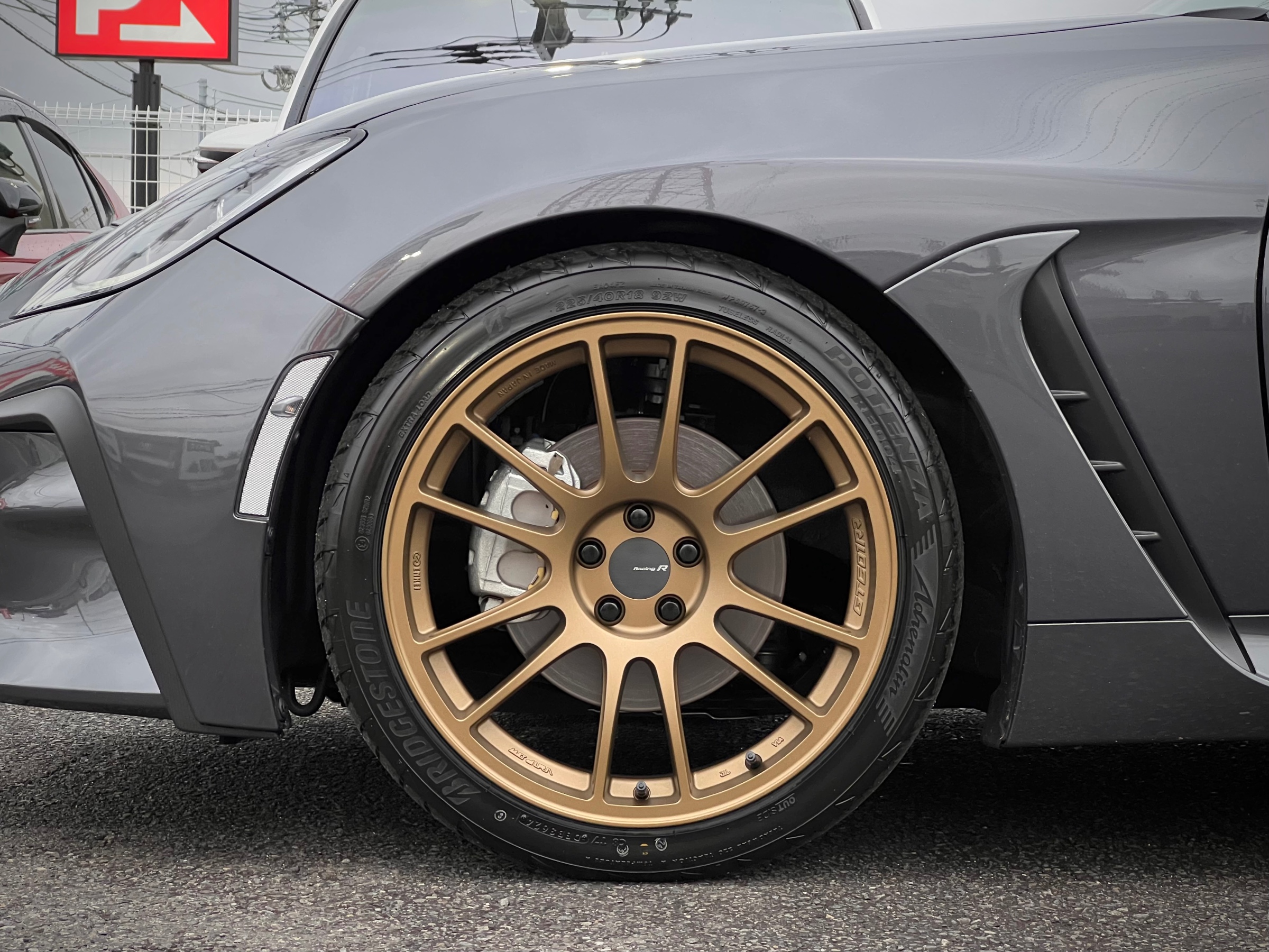 TOYOTA GR86・ ENKEI GTC01RR・ POTENZA RE004 装着。 | 店舗おススメ