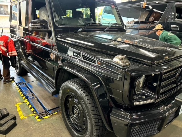 タイヤ　履き替え　タイヤ交換　ベンツ　G