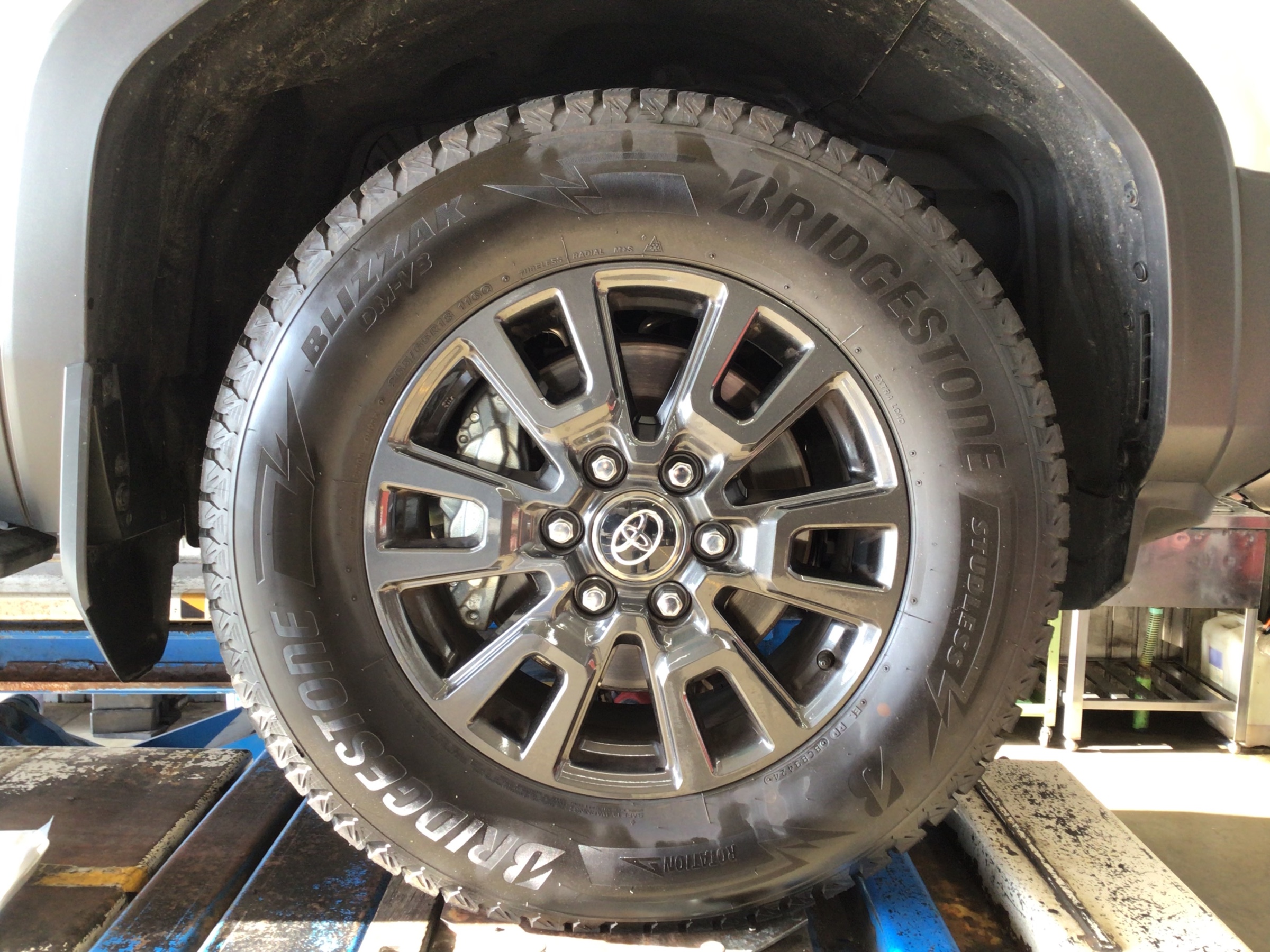 こーじ ランドクルーザー250 純正 ホイール×4個セット ホイールナット×24個