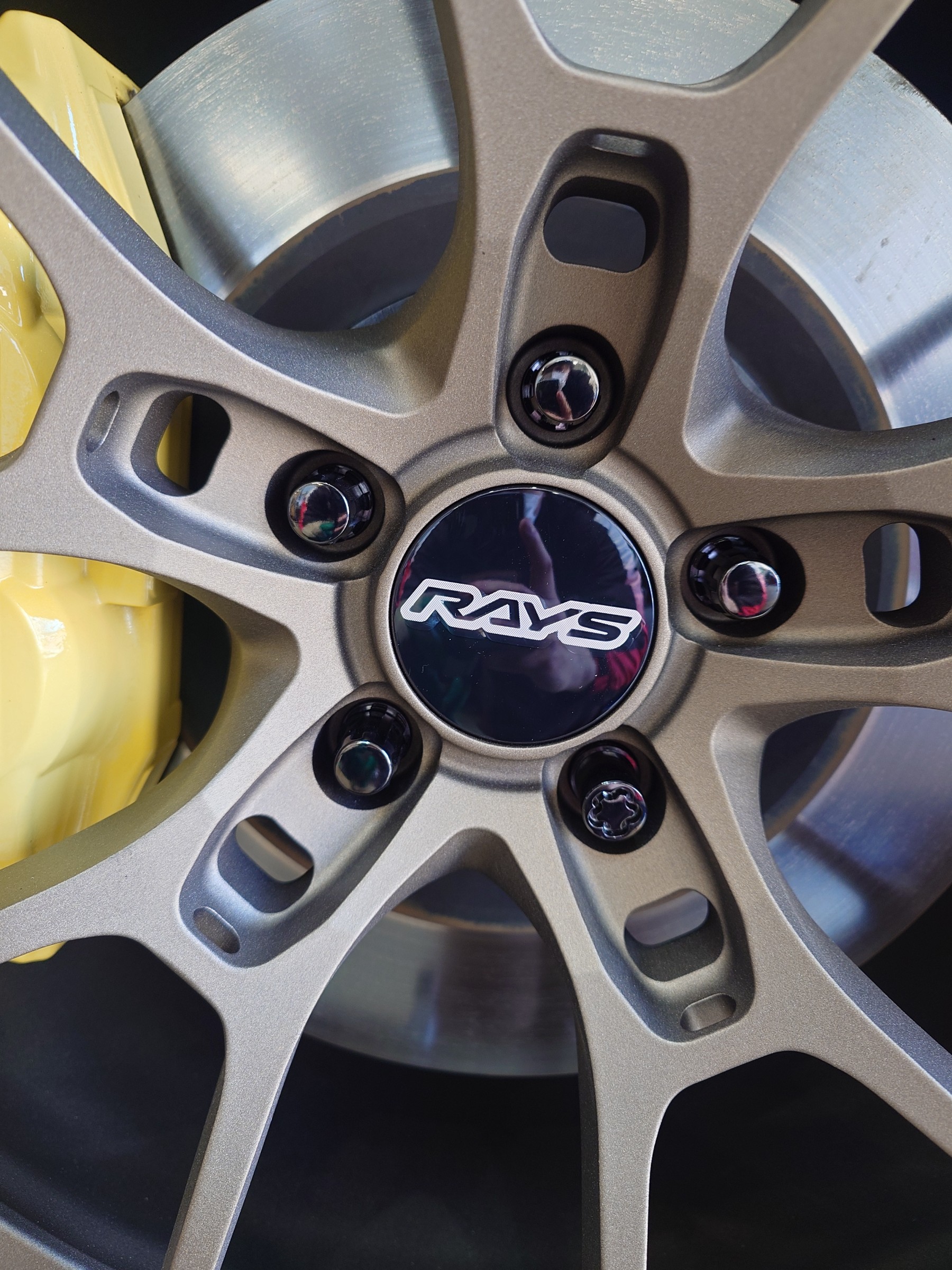 ニッサン フェアレディZ（RZ34） アルミホイール交換 RAYS VOLK