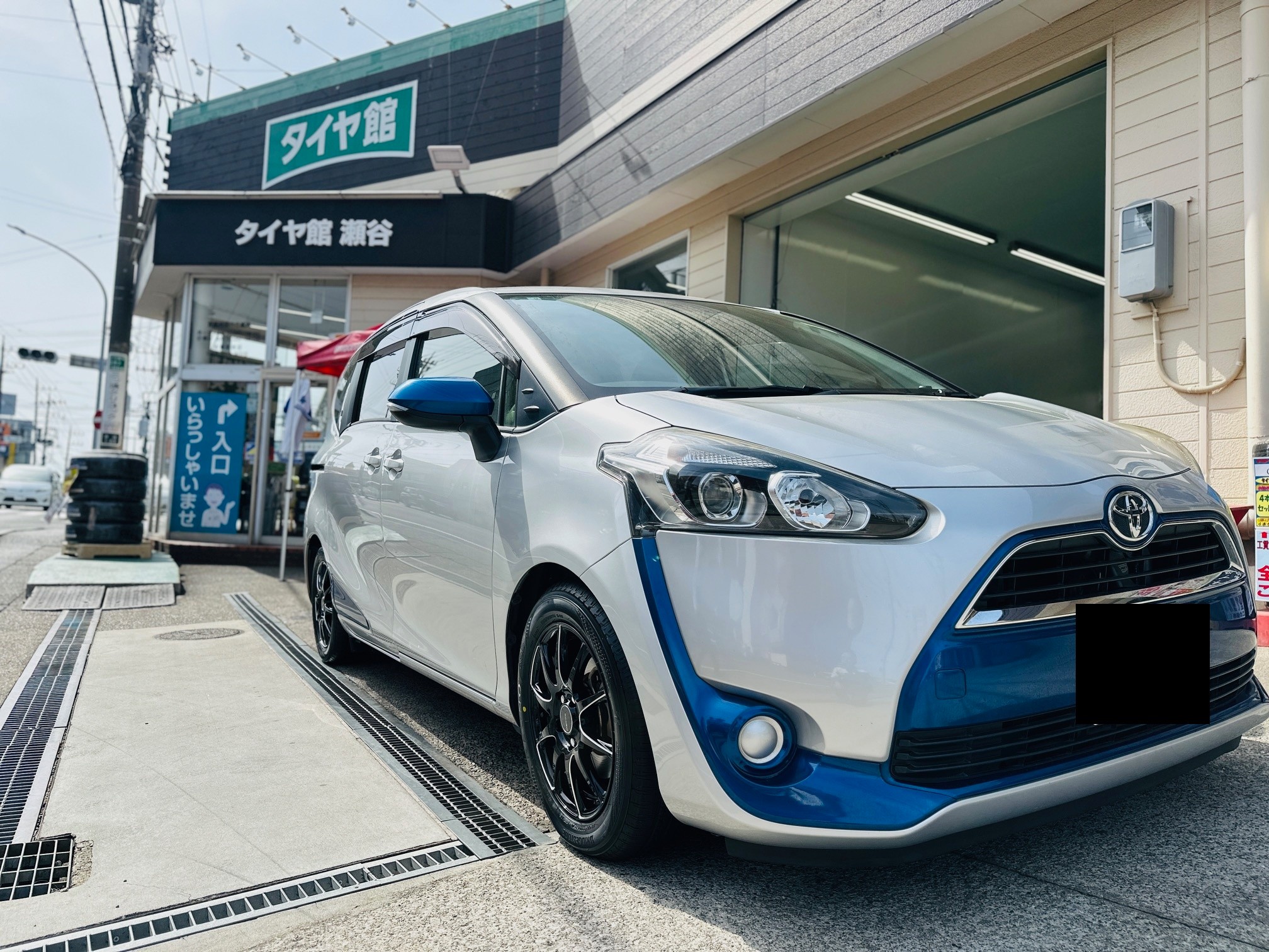 トヨタ シエンタ エコフォルムCRS23 15インチ取付 | 店舗お