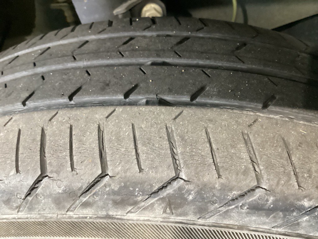 タフトタイヤ交換