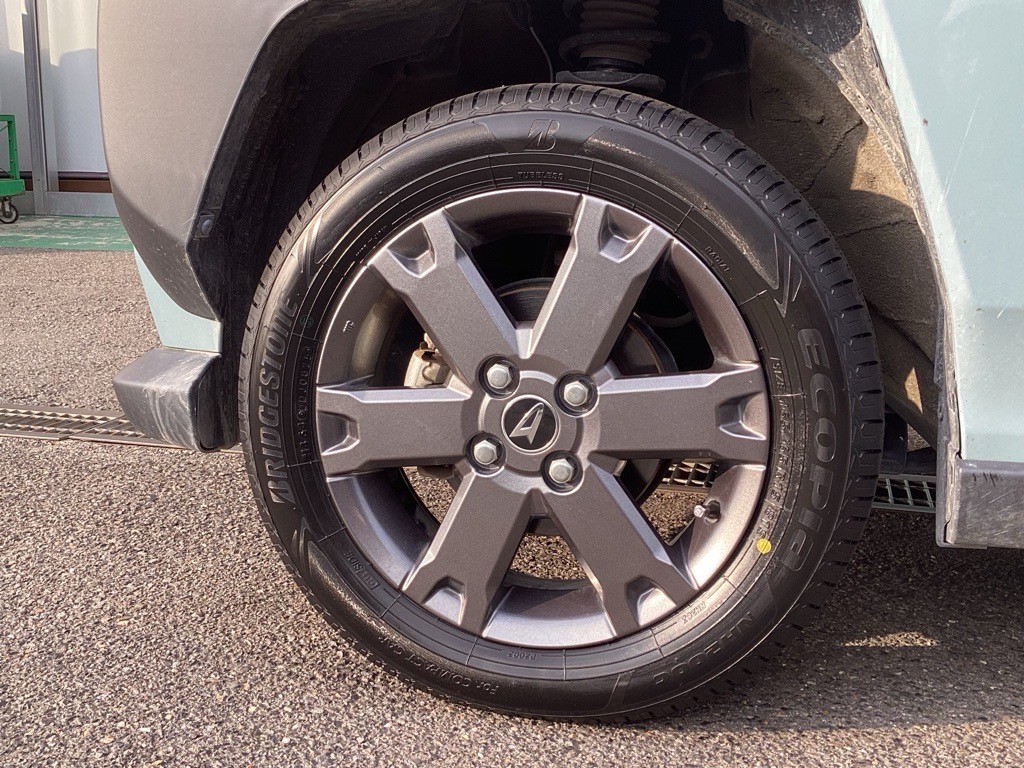 ダイハツ タフト タイヤ交換【ブリヂストン ECOPIA NH200C 165/65R15
