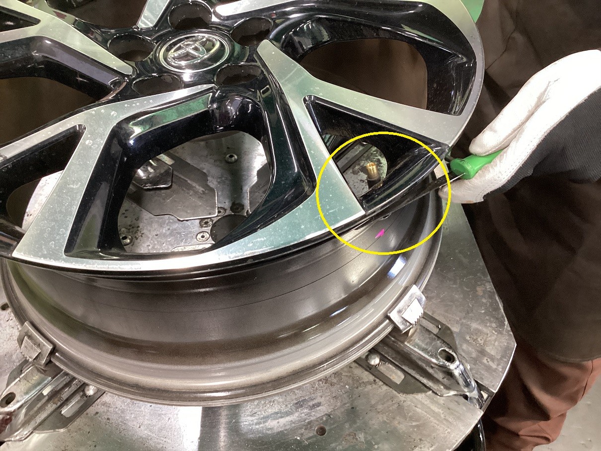 タイヤ購入　タイヤ交換　タイヤ予約