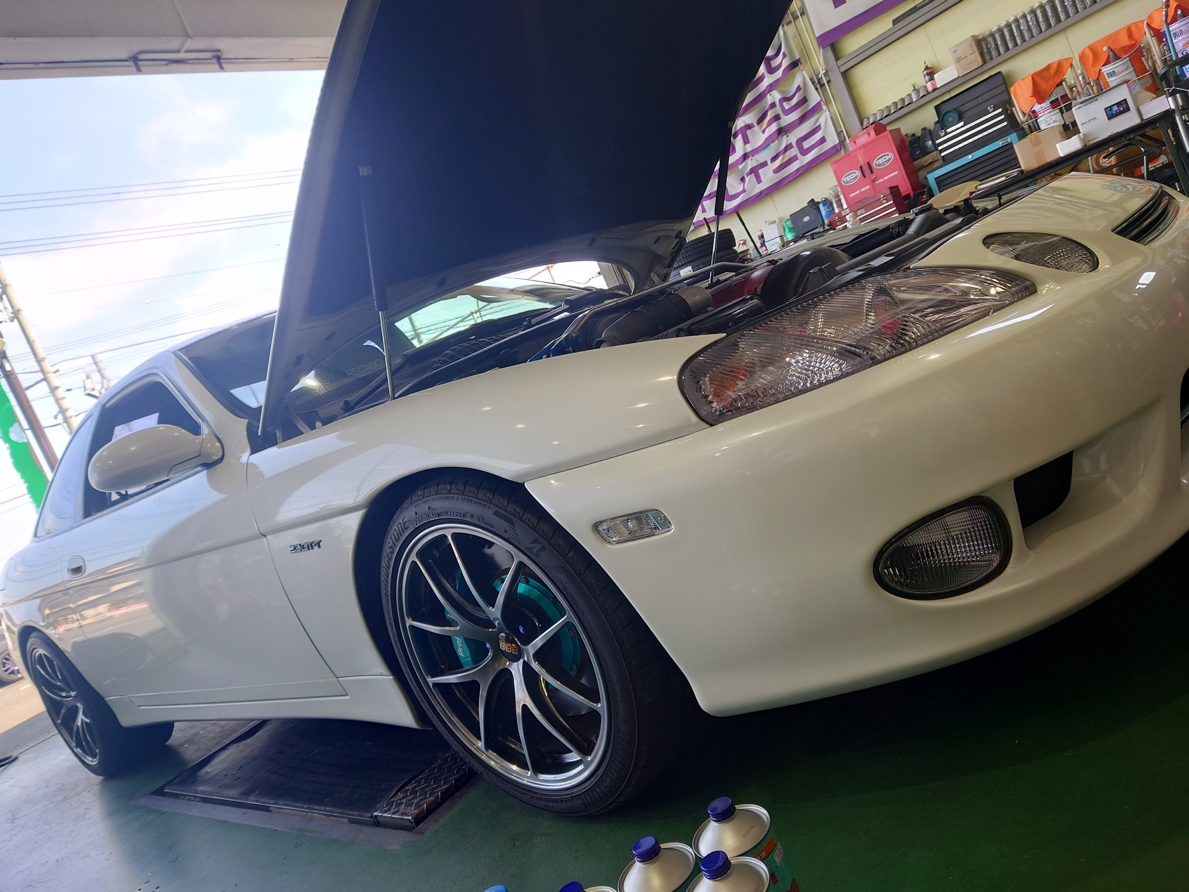 TOYOTA 30ソアラ エンジンオイル交換 NUTEC UW-02！ | 店舗おススメ情報 | タイヤ館 おもちゃのまち（栃木県） |  タイヤからはじまる、トータルカーメンテナンス タイヤ館グループ